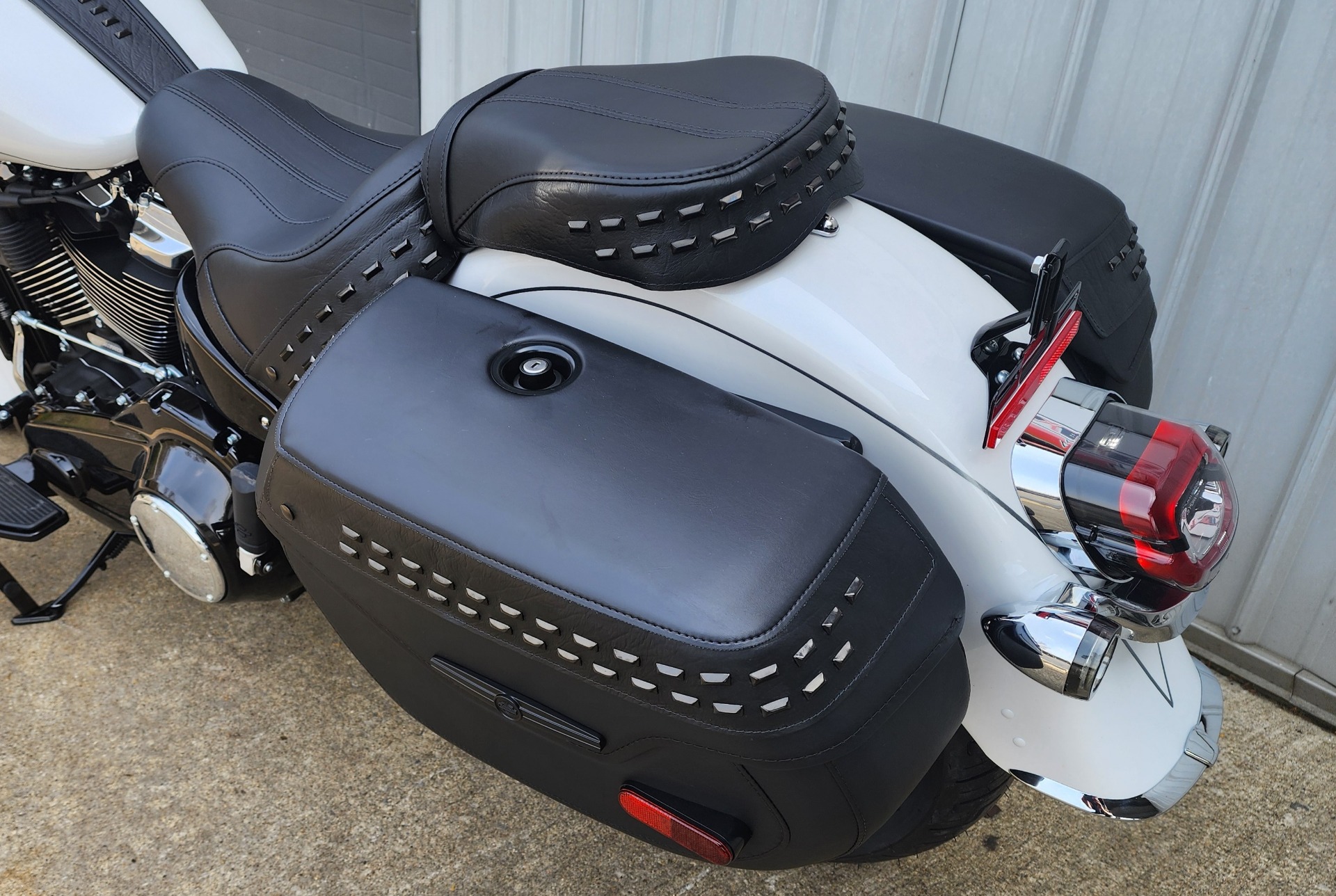 2025 Harley-Davidson Heritage Classic 9
