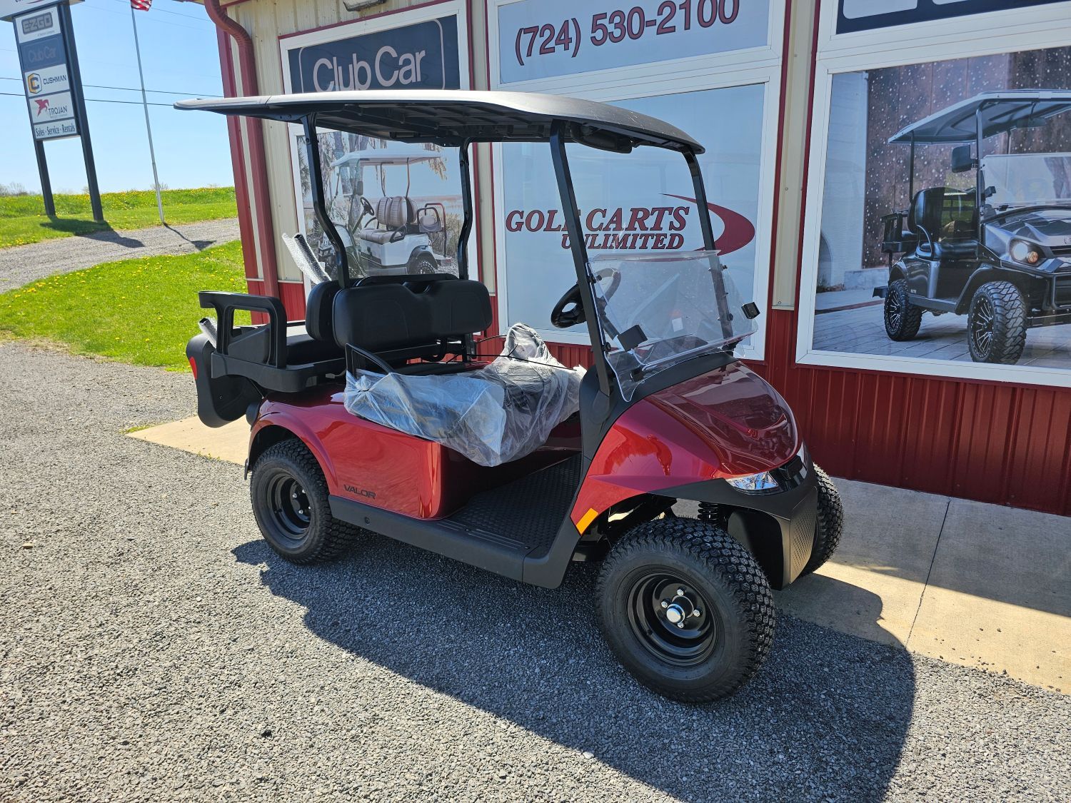 2025 E-Z-GO Valor 4 Electric in Slippery Rock, Pennsylvania - Photo 1