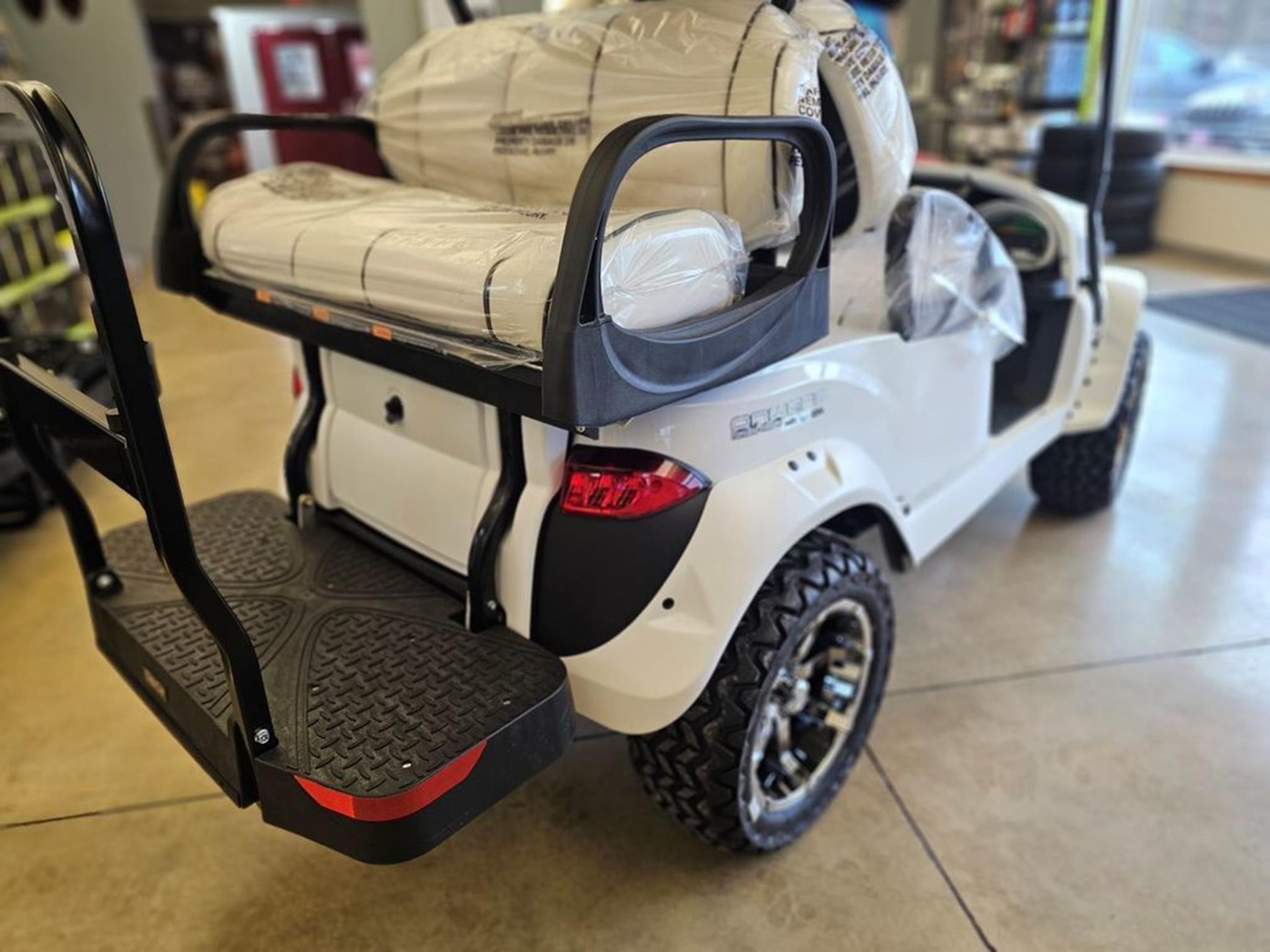 2025 Club Car Onward Lifted 4 Passenger HP Lithium in Slippery Rock, Pennsylvania - Photo 8