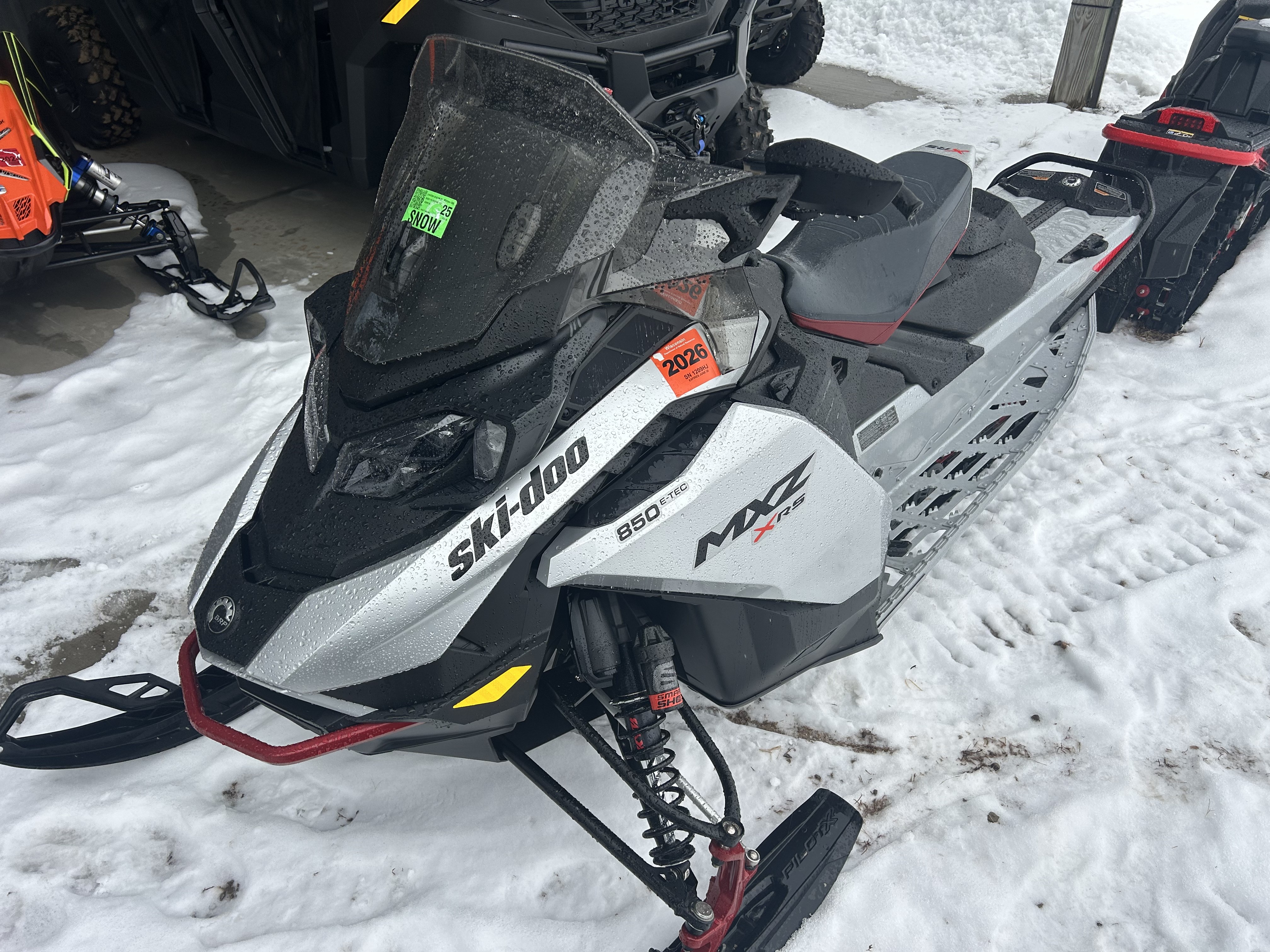 2024 Ski-Doo MXZ X-RS 129 850 E-TEC ES w/ Smart-Shox Ripsaw 1.2 for sale 1014414