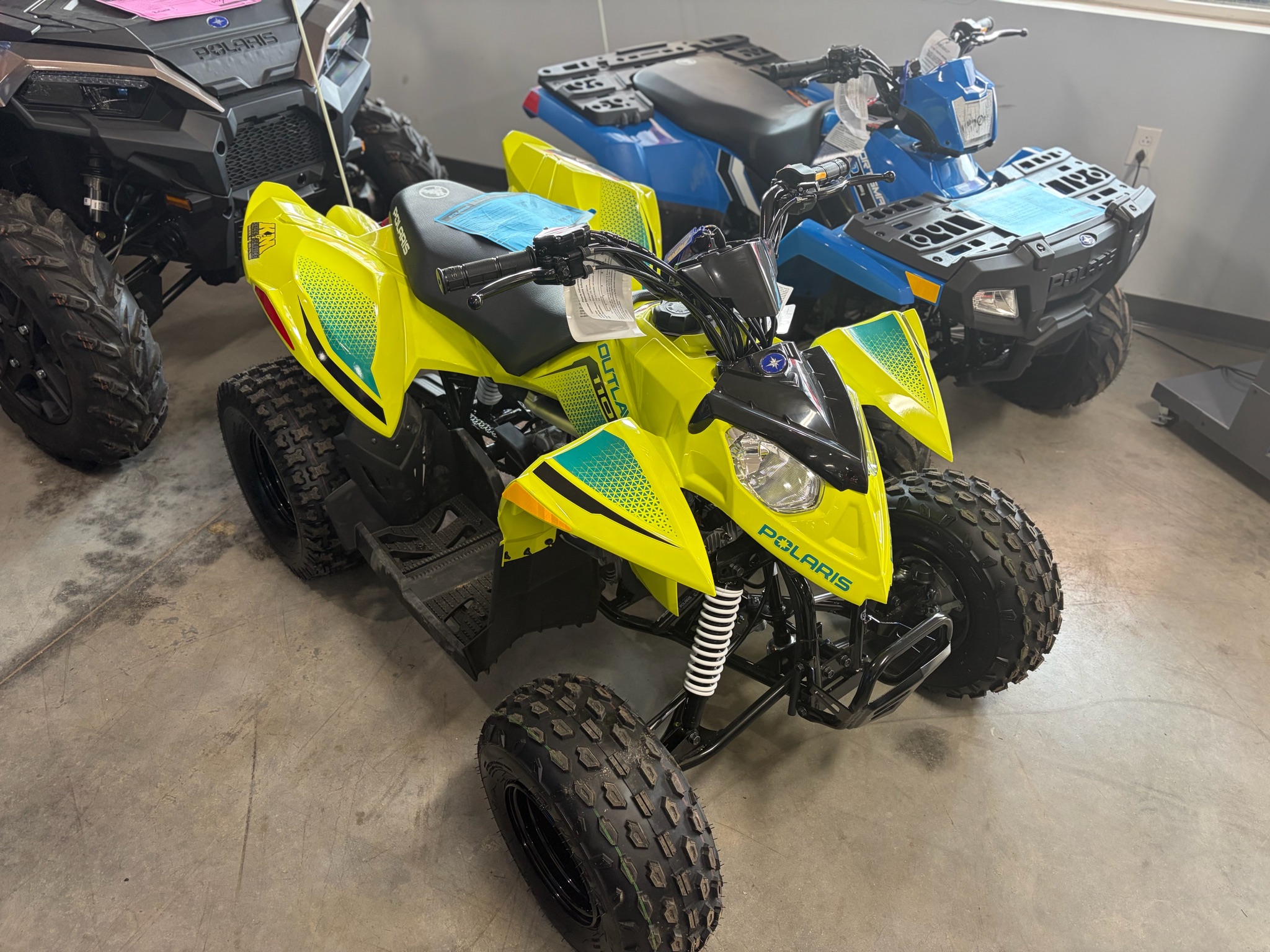 2026 Polaris Outlaw 110 EFI 1