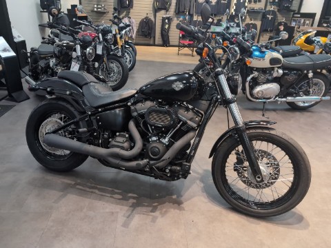2020 Harley-Davidson Street Bob — photo 1 of 1