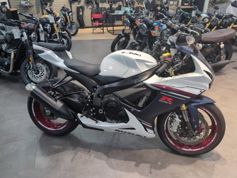 2025 Suzuki GSX-R750 — photo 1 of 1