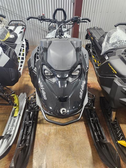 New 2025 Ski-Doo Summit Adrenaline w/ Edge Package 154 850 E-TEC