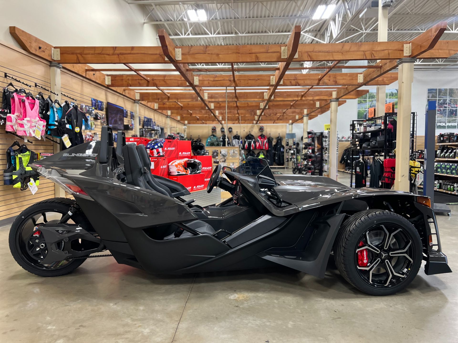 2025 Slingshot Slingshot R - AutoDrive in Findlay, Ohio - Photo 13