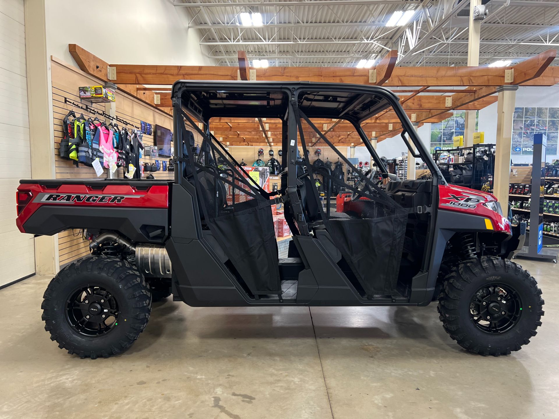 2026 Polaris Ranger Crew XP 1000 Premium in Findlay, Ohio - Photo 8
