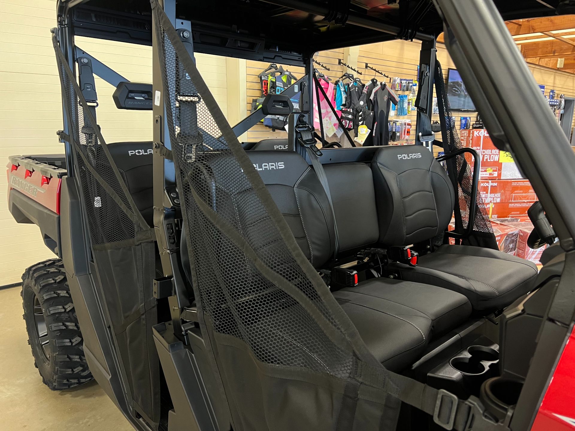 2026 Polaris Ranger Crew XP 1000 Premium in Findlay, Ohio - Photo 10
