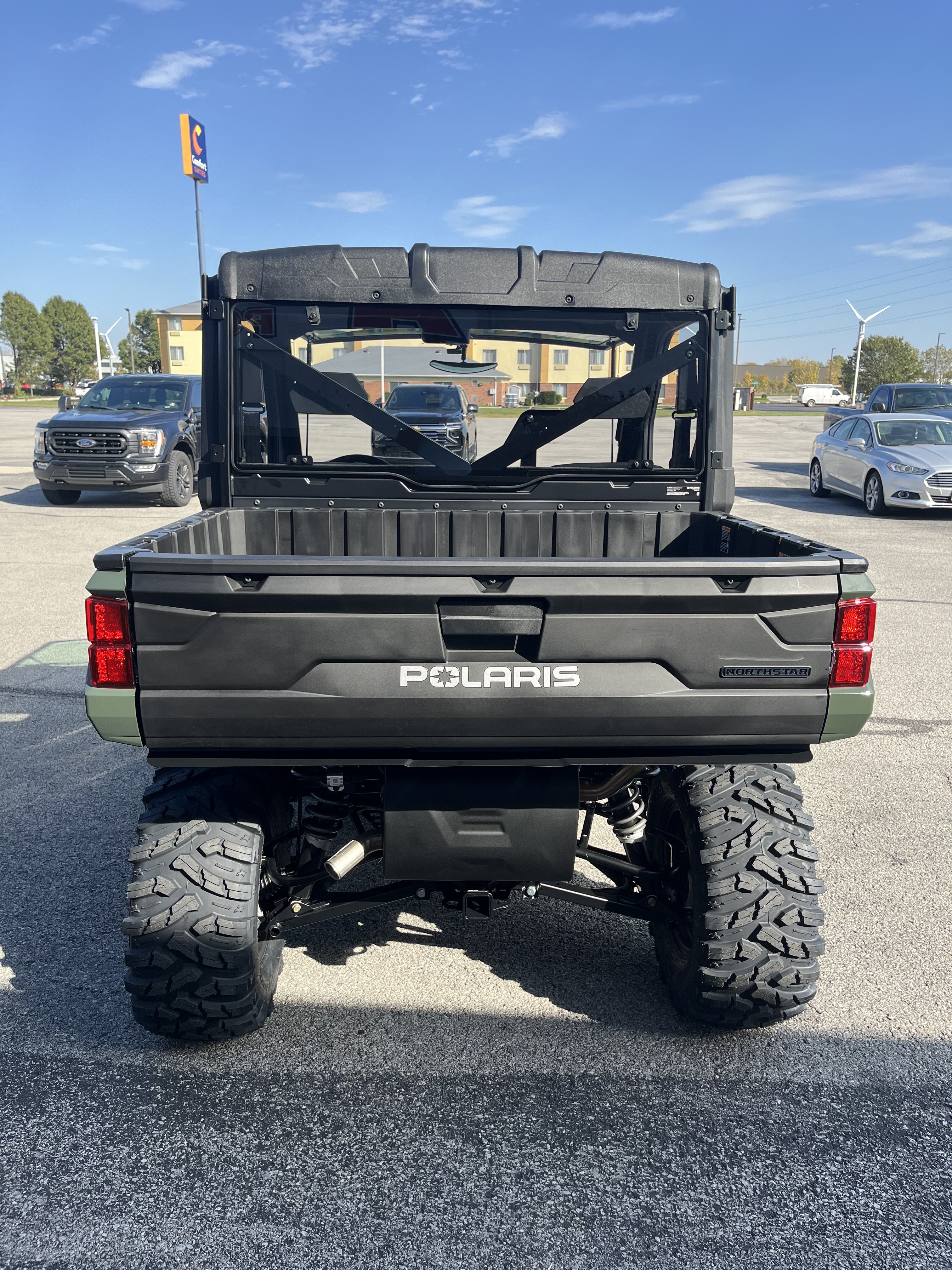 2027 Polaris Ranger photo 6