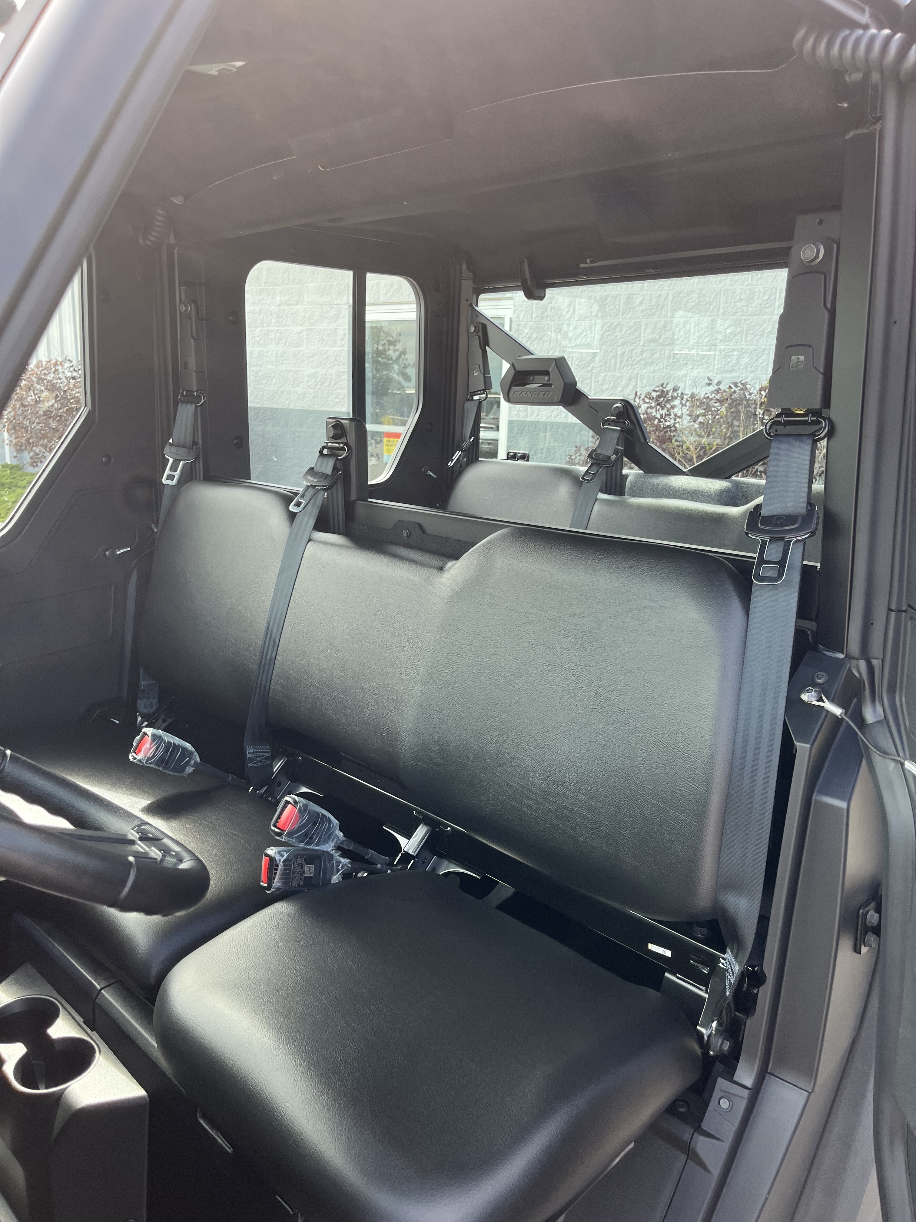 2027 Polaris Ranger photo 6