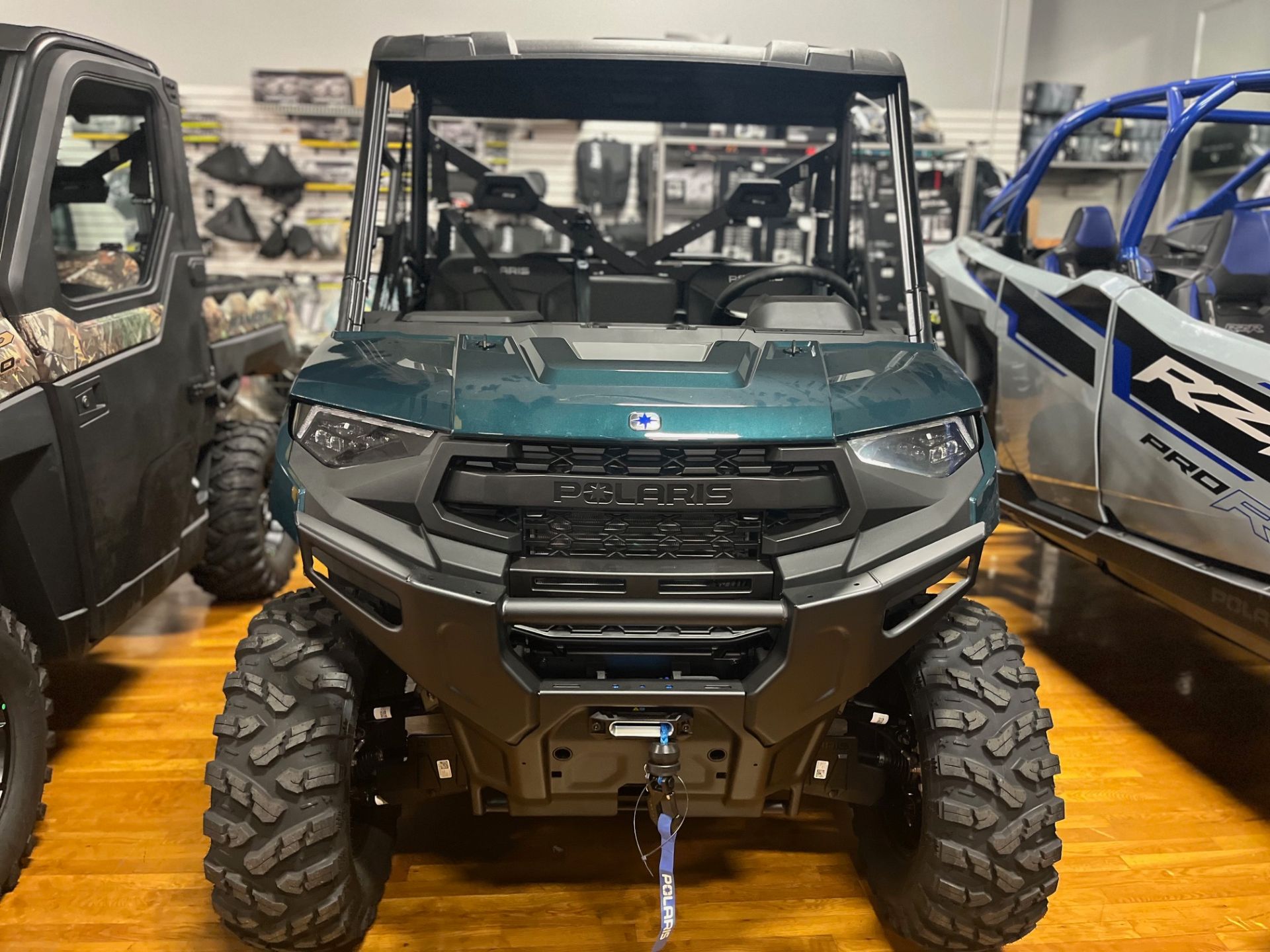 2026 Polaris Ranger XP 1000 Premium in Findlay, Ohio - Photo 7