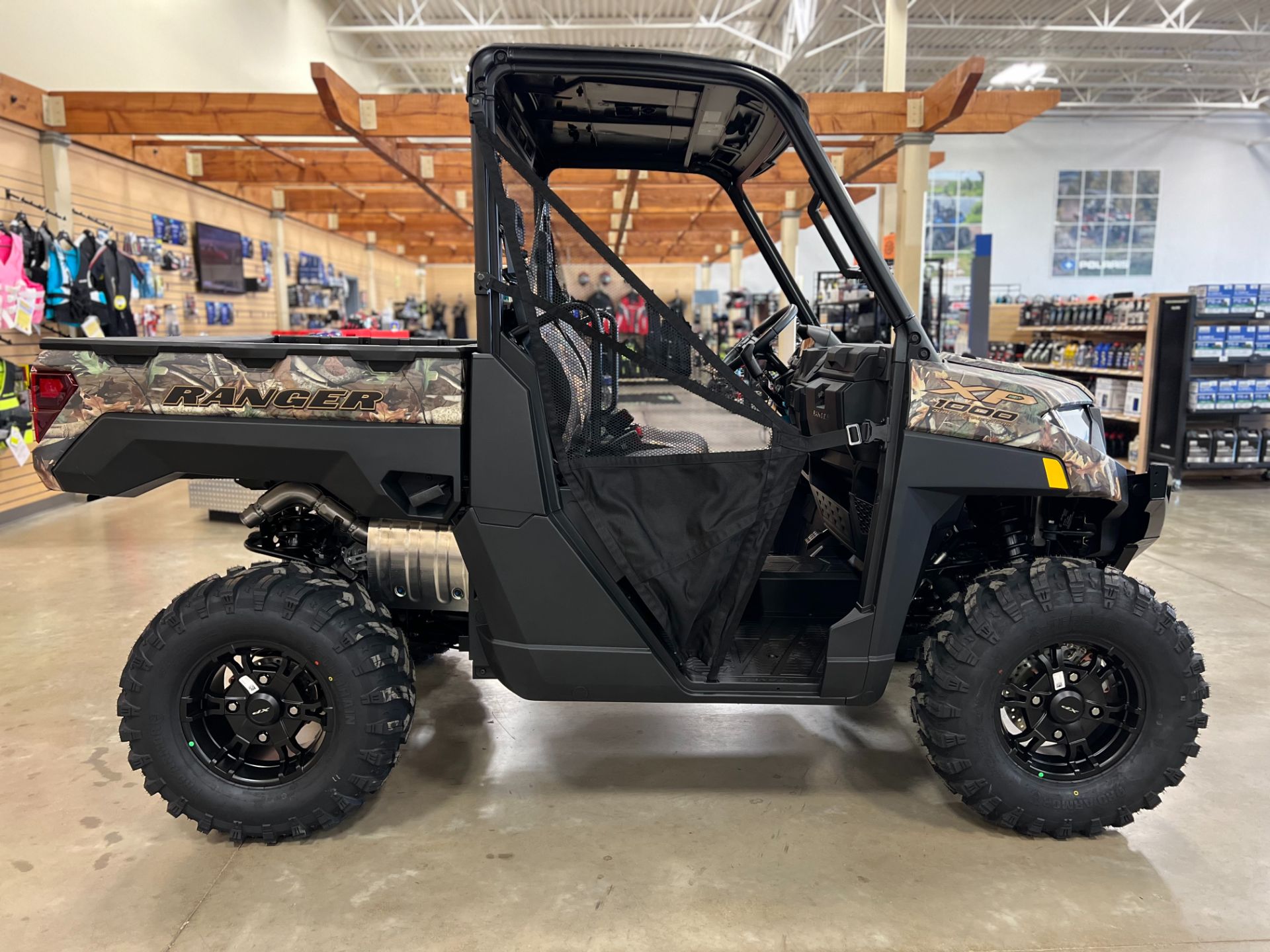 2026 Polaris Ranger XP 1000 Premium in Findlay, Ohio - Photo 10