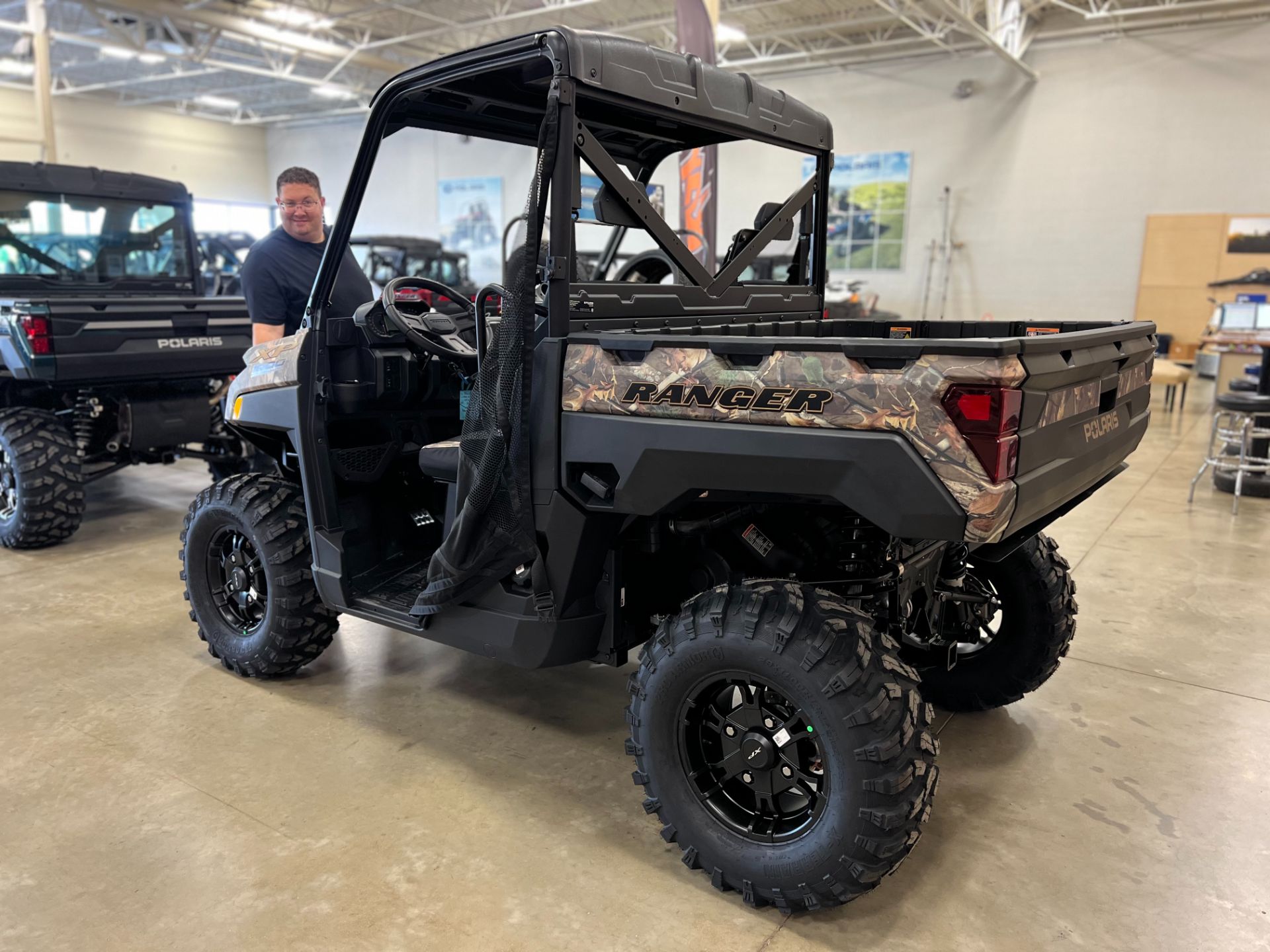 2026 Polaris Ranger XP 1000 Premium in Findlay, Ohio - Photo 6