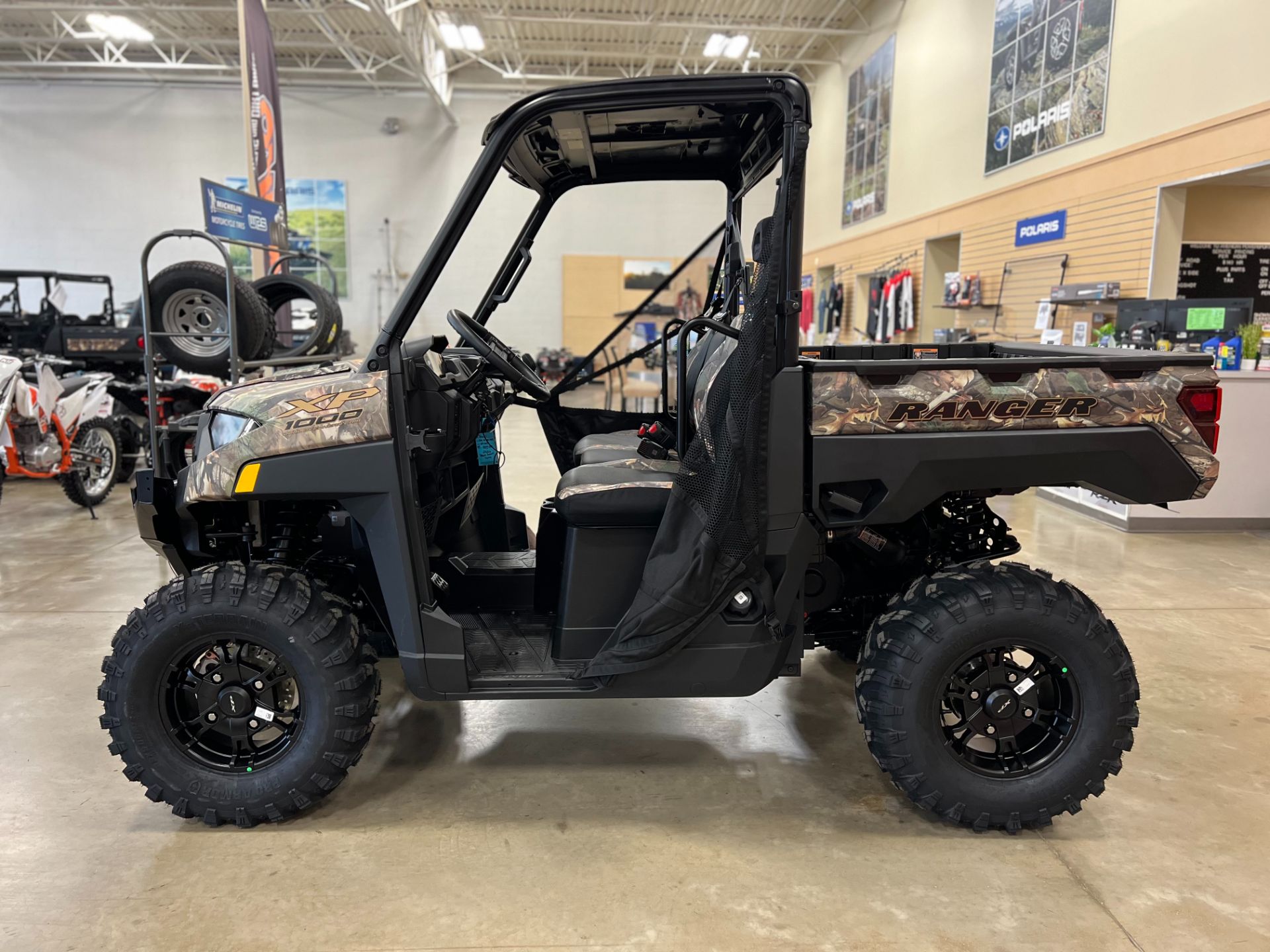 2026 Polaris Ranger XP 1000 Premium in Findlay, Ohio - Photo 3