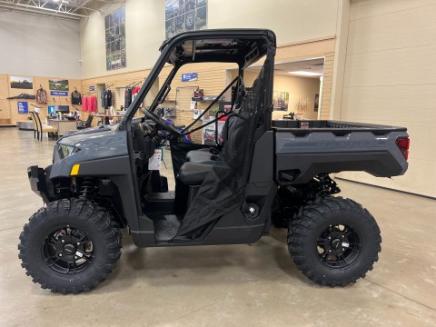 2026 Polaris Ranger XP 1000 Premium in Findlay, Ohio - Photo 2