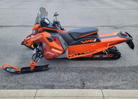 2024 Polaris 850 Indy VR1 137 SC ES in Findlay, Ohio - Photo 2