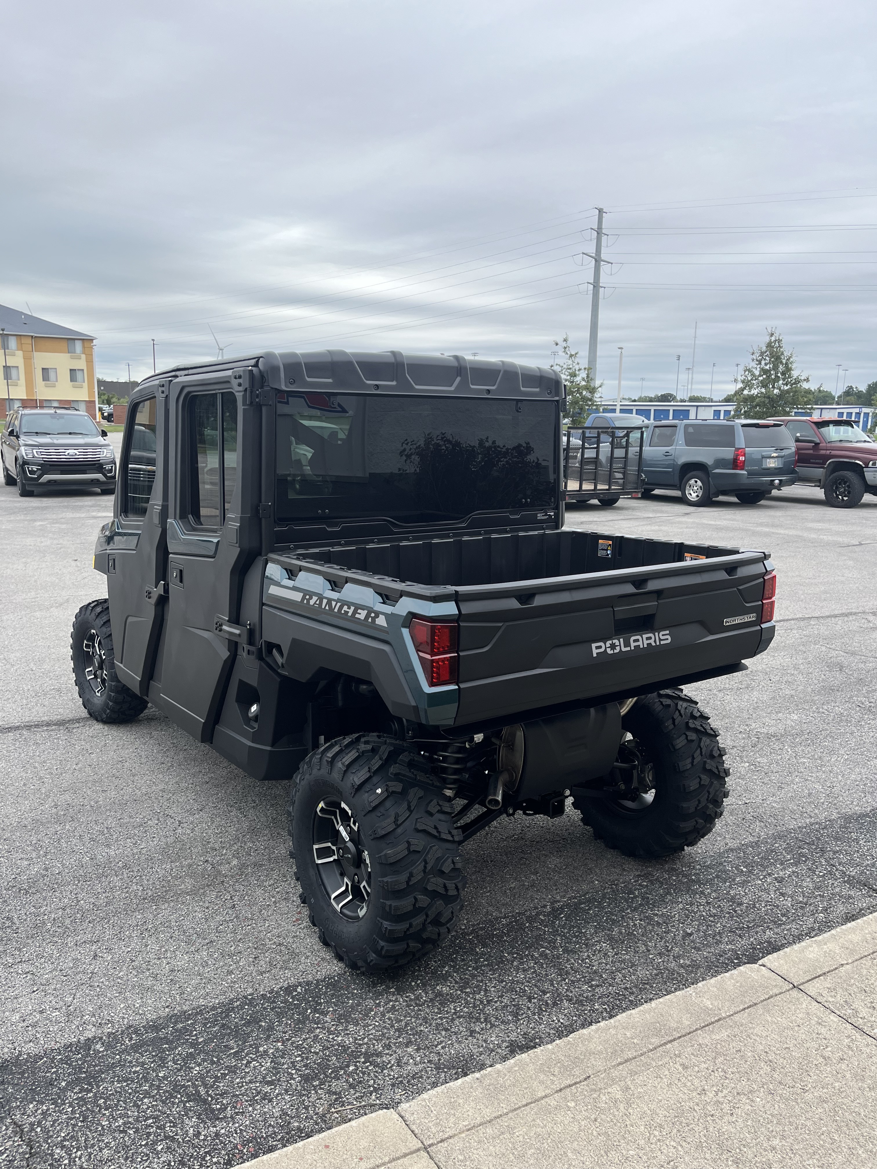 2027 Polaris Ranger photo 5
