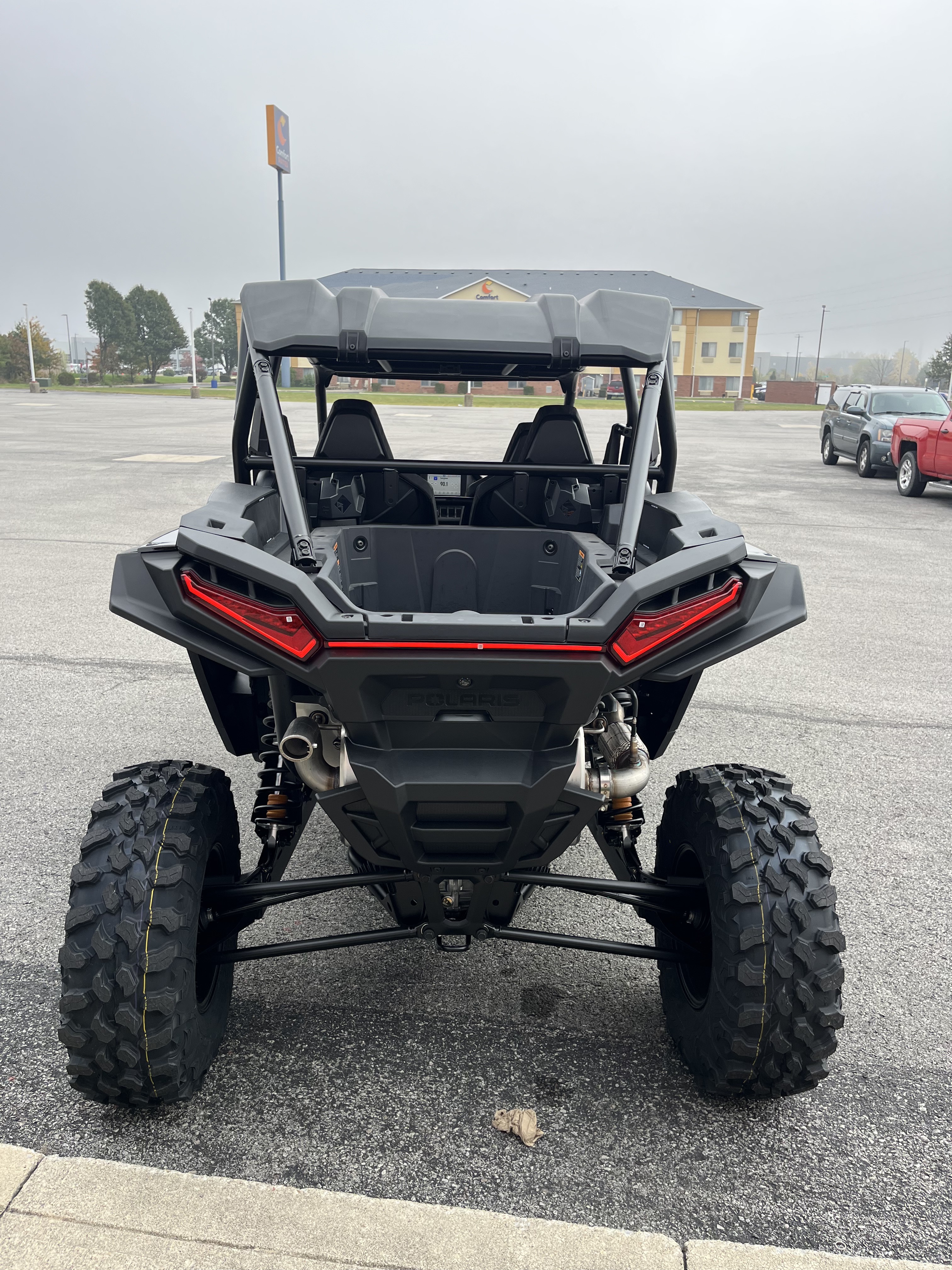 2027 Polaris RZR photo 6