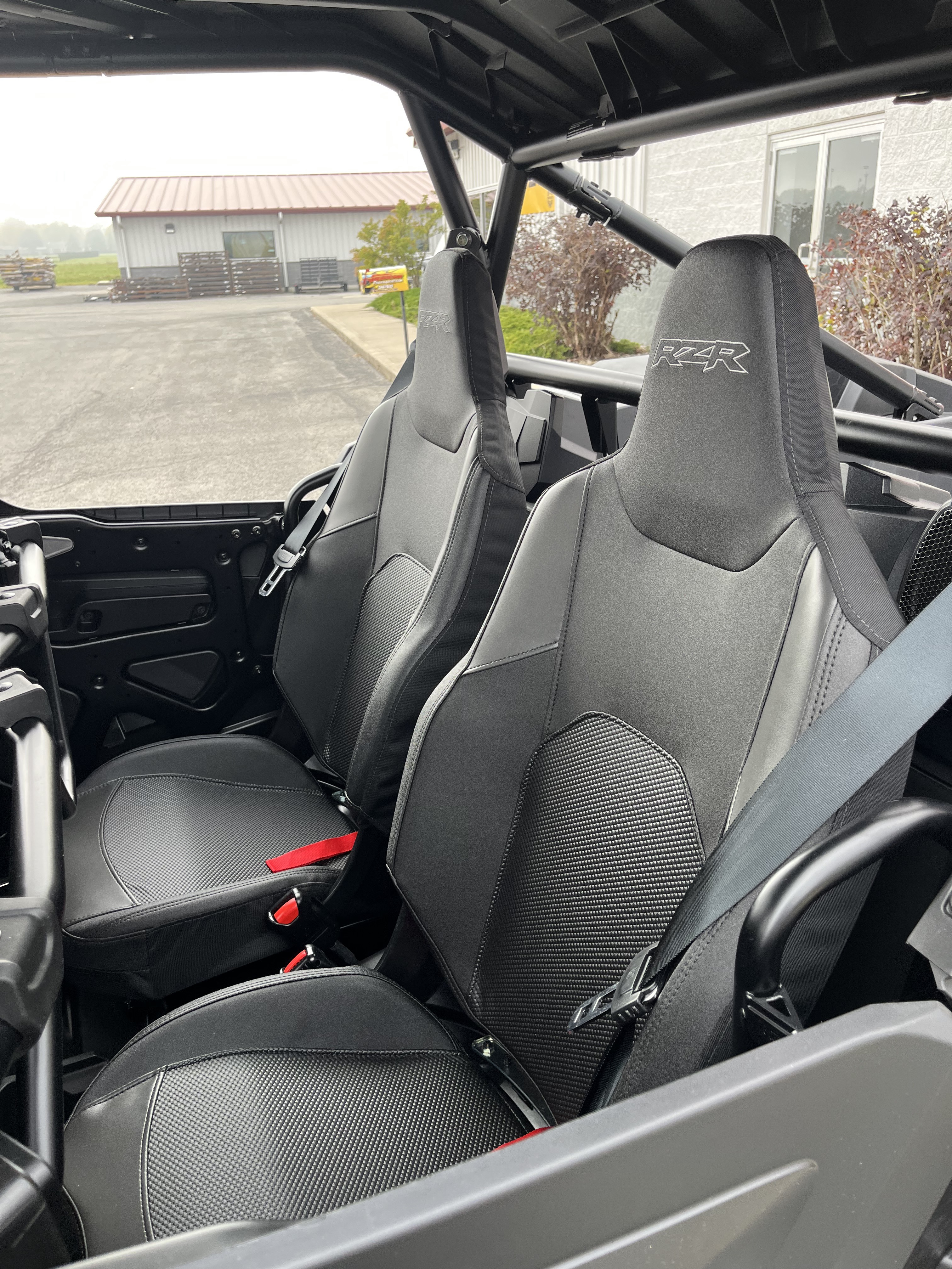 2027 Polaris RZR photo 9