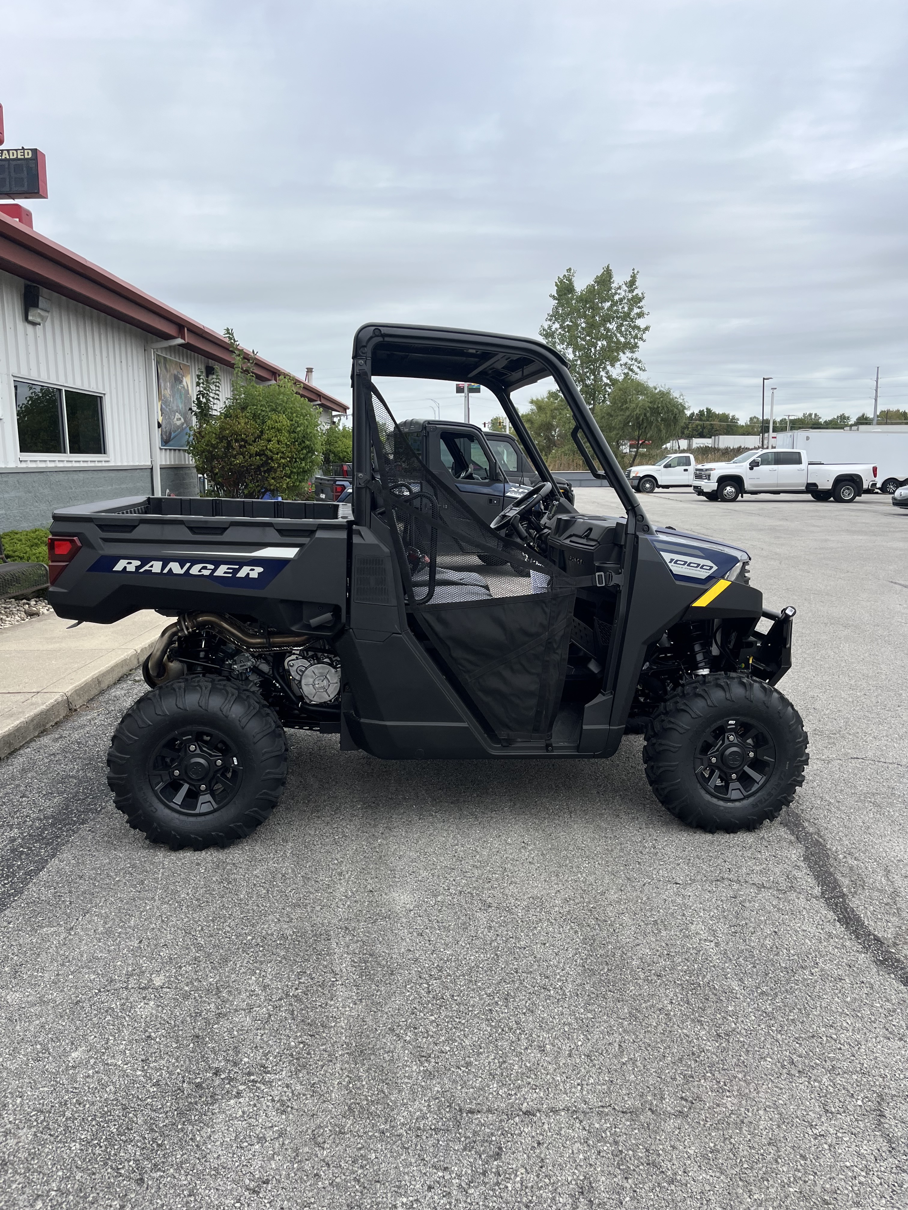 2027 Polaris Ranger photo 5