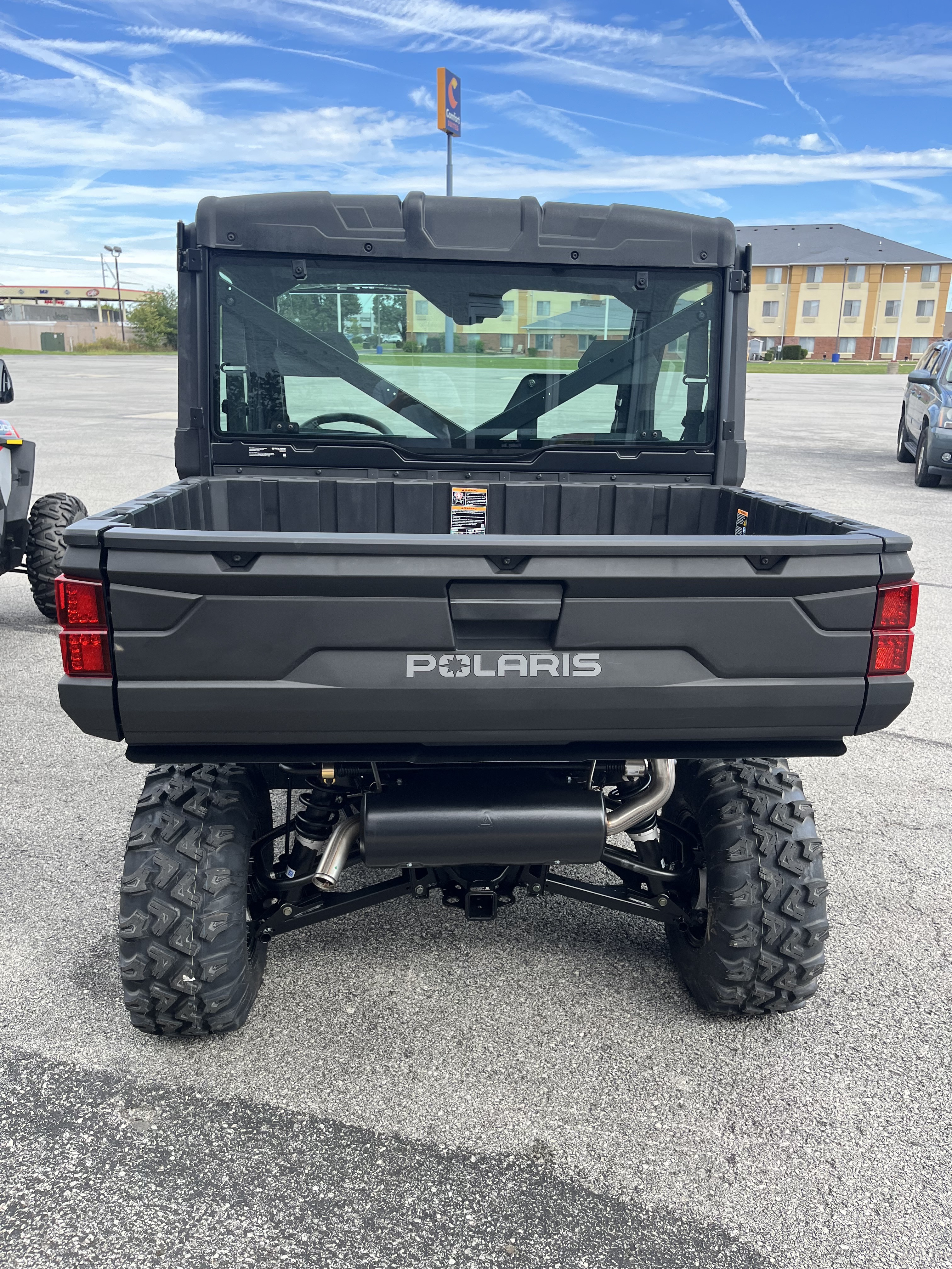 2027 Polaris Ranger photo 3