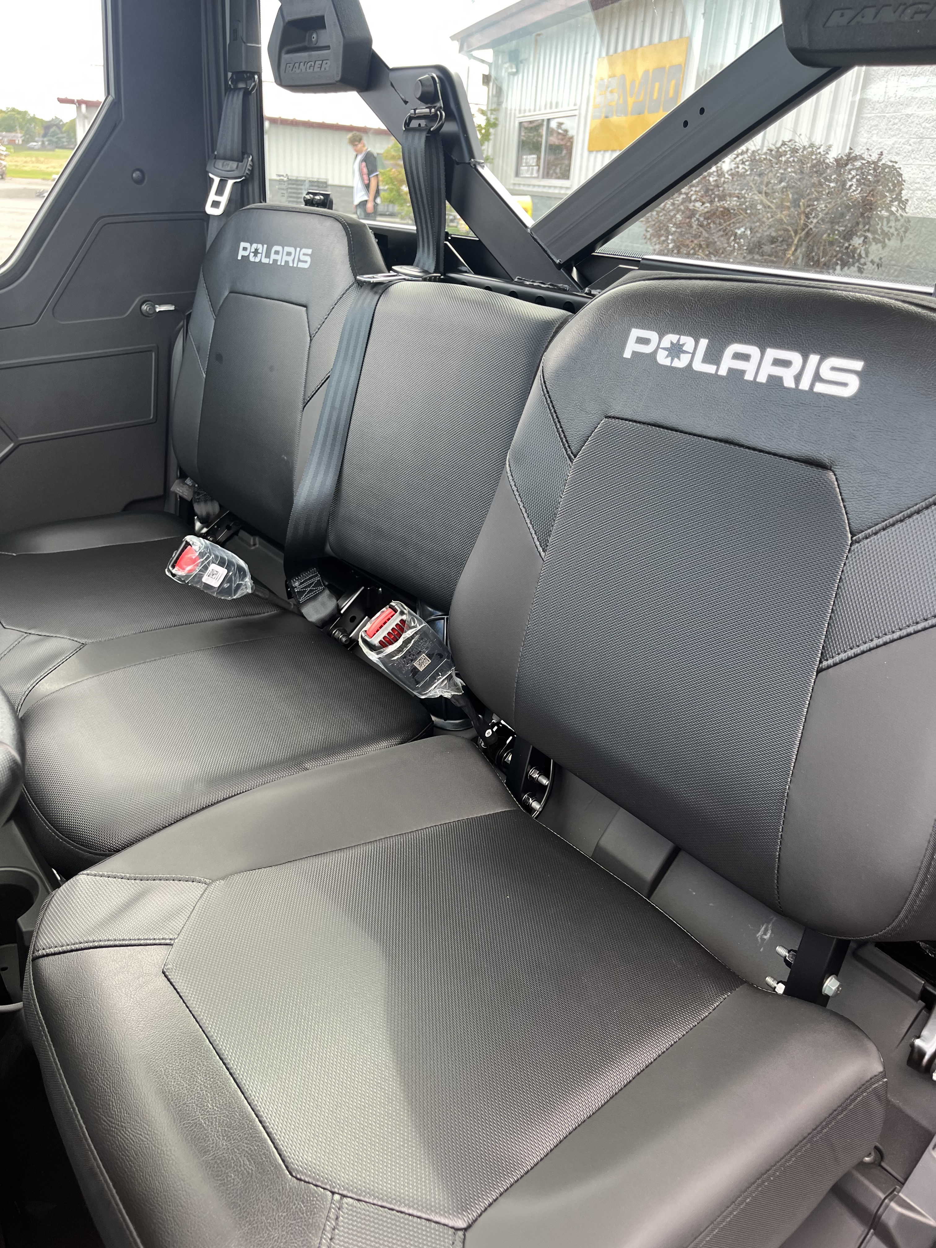 2027 Polaris Ranger photo 5
