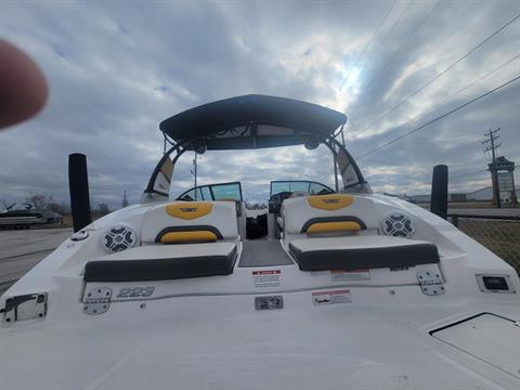 2015 Chaparral Vortex 223 VRX in Huron, Ohio - Photo 4
