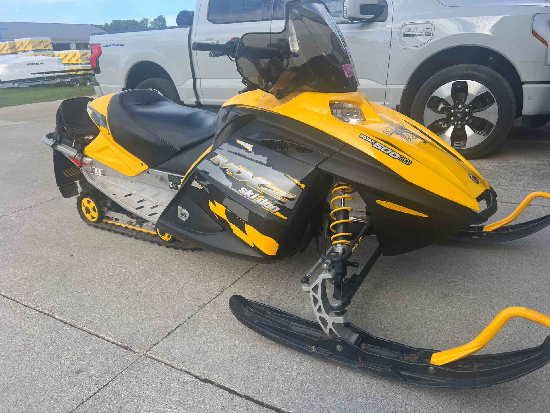 2006 Ski-Doo MX Z Trail 500SS in Huron, Ohio - Photo 4