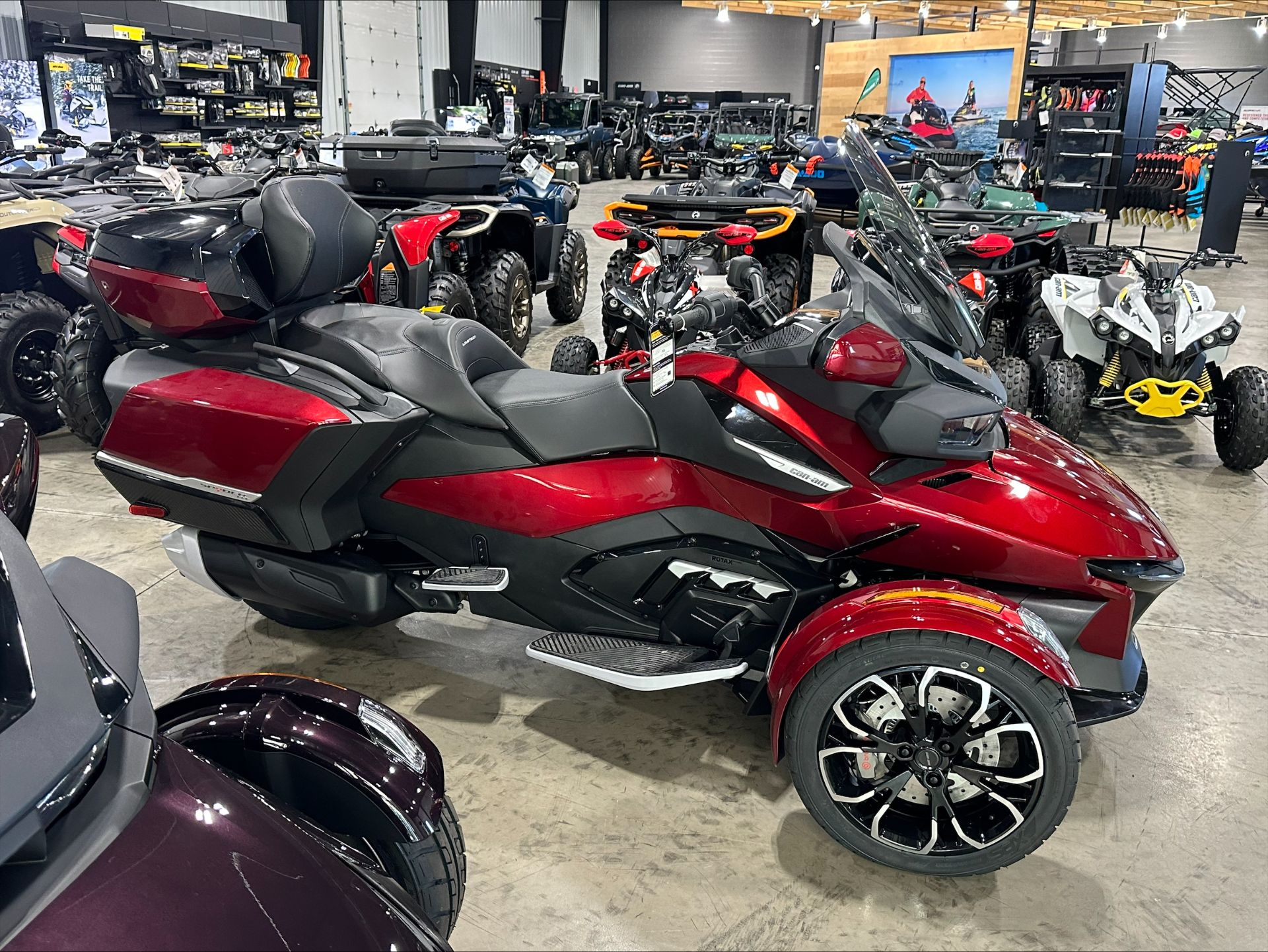 2025 Can-Am Spyder RT Limited in Huron, Ohio - Photo 3