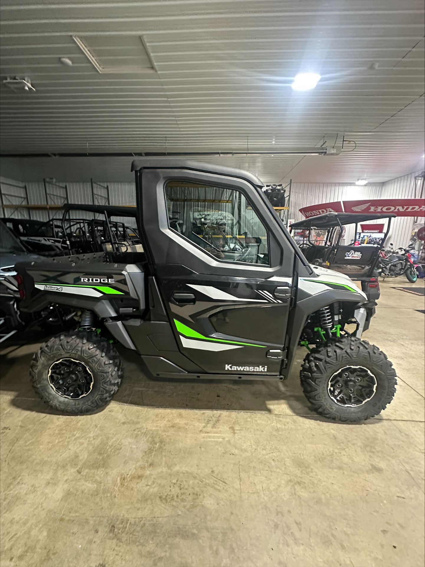 2024 Kawasaki RIDGE XR HVAC in Huron, Ohio - Photo 2