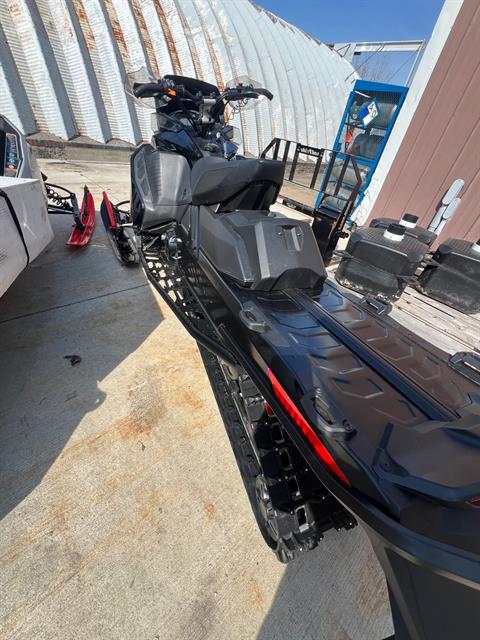 2022 Ski-Doo Renegade X 850 E-TEC ES Ice Ripper XT 1.5 in Huron, Ohio - Photo 4
