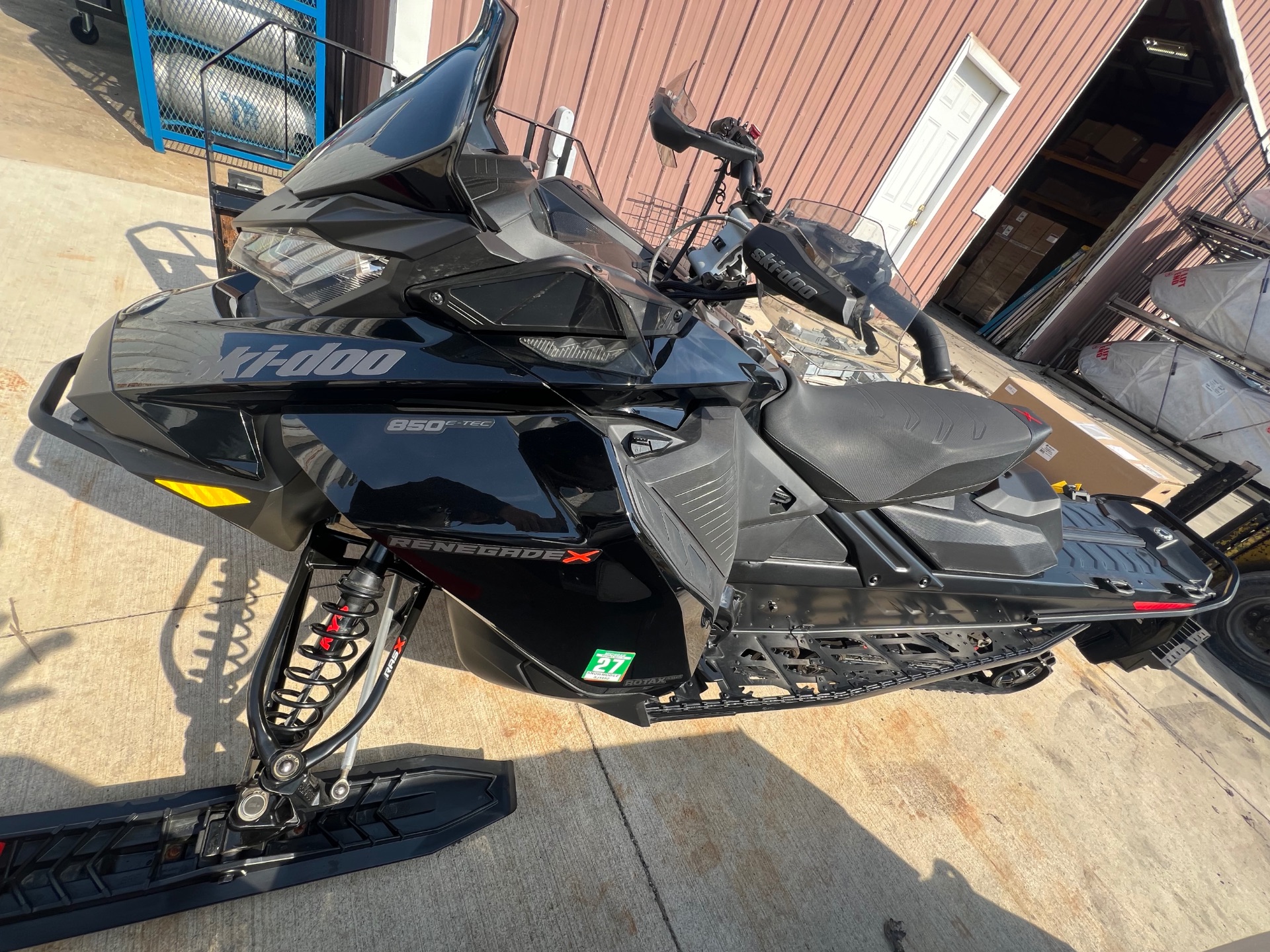 2022 Ski-Doo Renegade X 850 E-TEC ES Ice Ripper XT 1.5 in Huron, Ohio - Photo 2