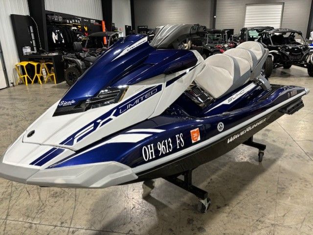 2017 Yamaha FX Limited SVHO in Huron, Ohio - Photo 2