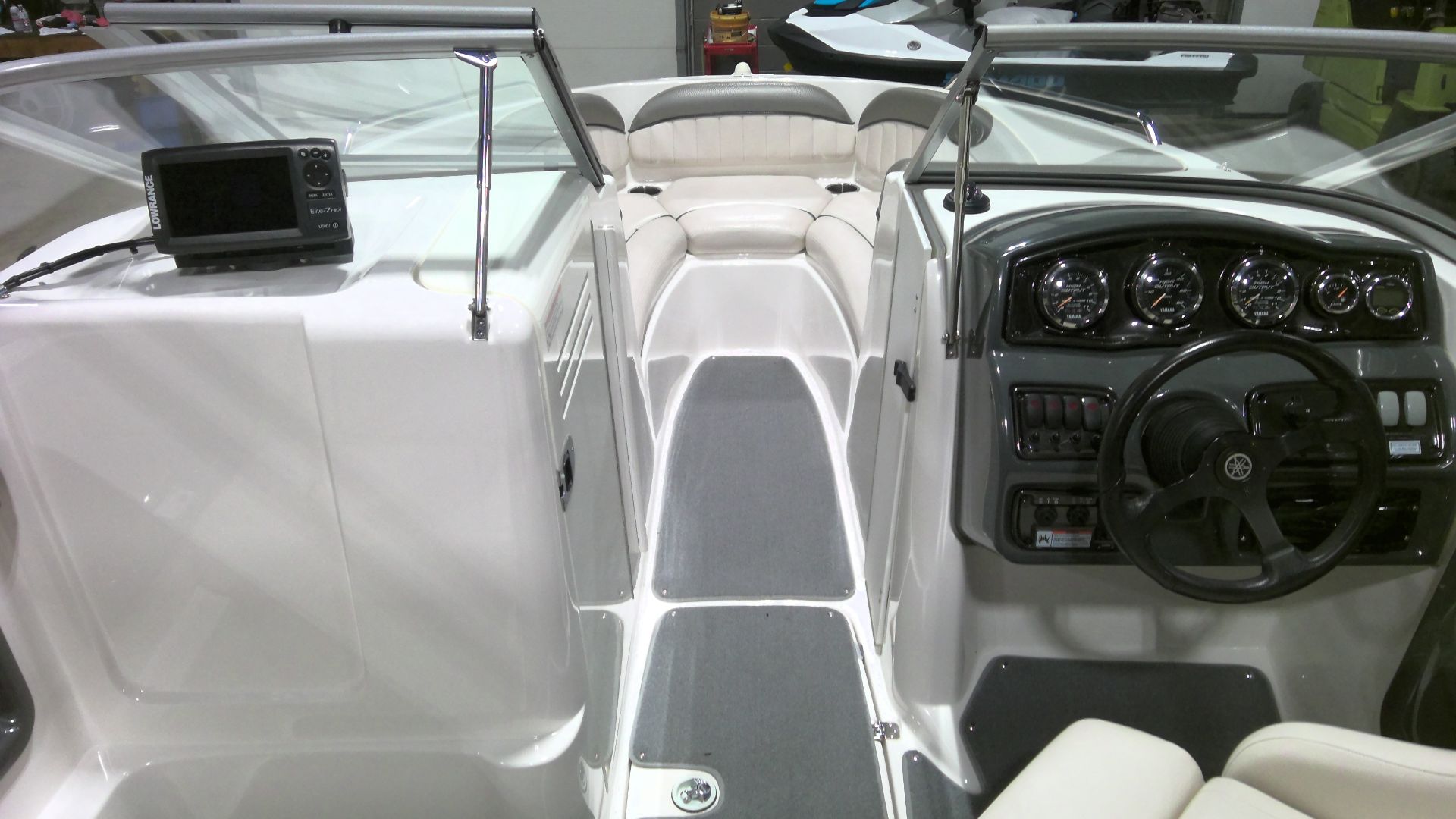 2008 Yamaha AR230 HO in Huron, Ohio - Photo 9