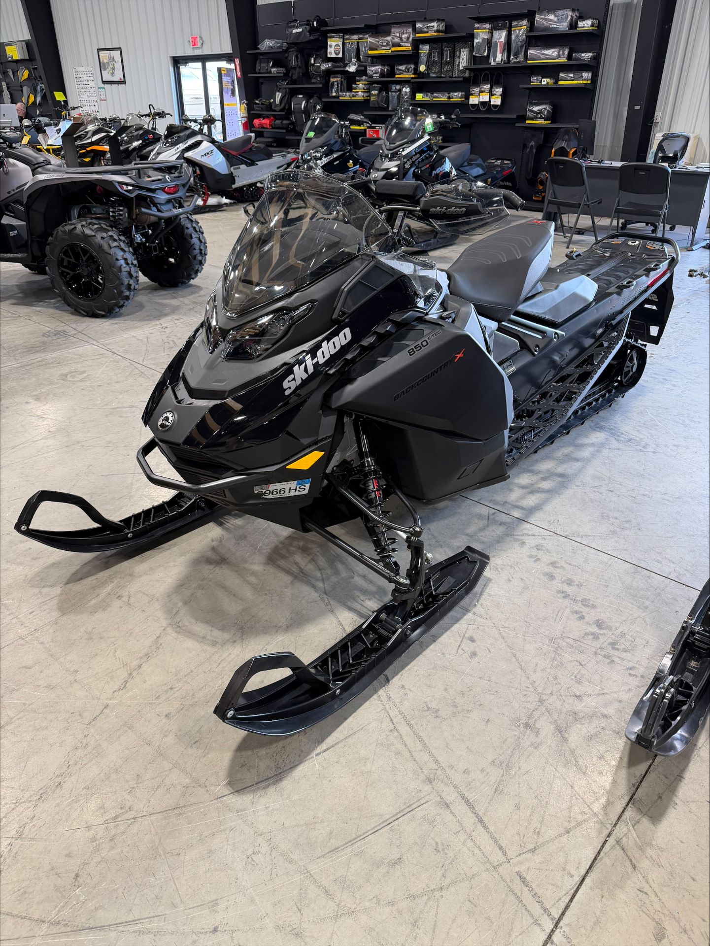 2024 Ski-Doo Backcountry X 850 E-TEC SHOT PowderMax 2.0 for sale 1293885