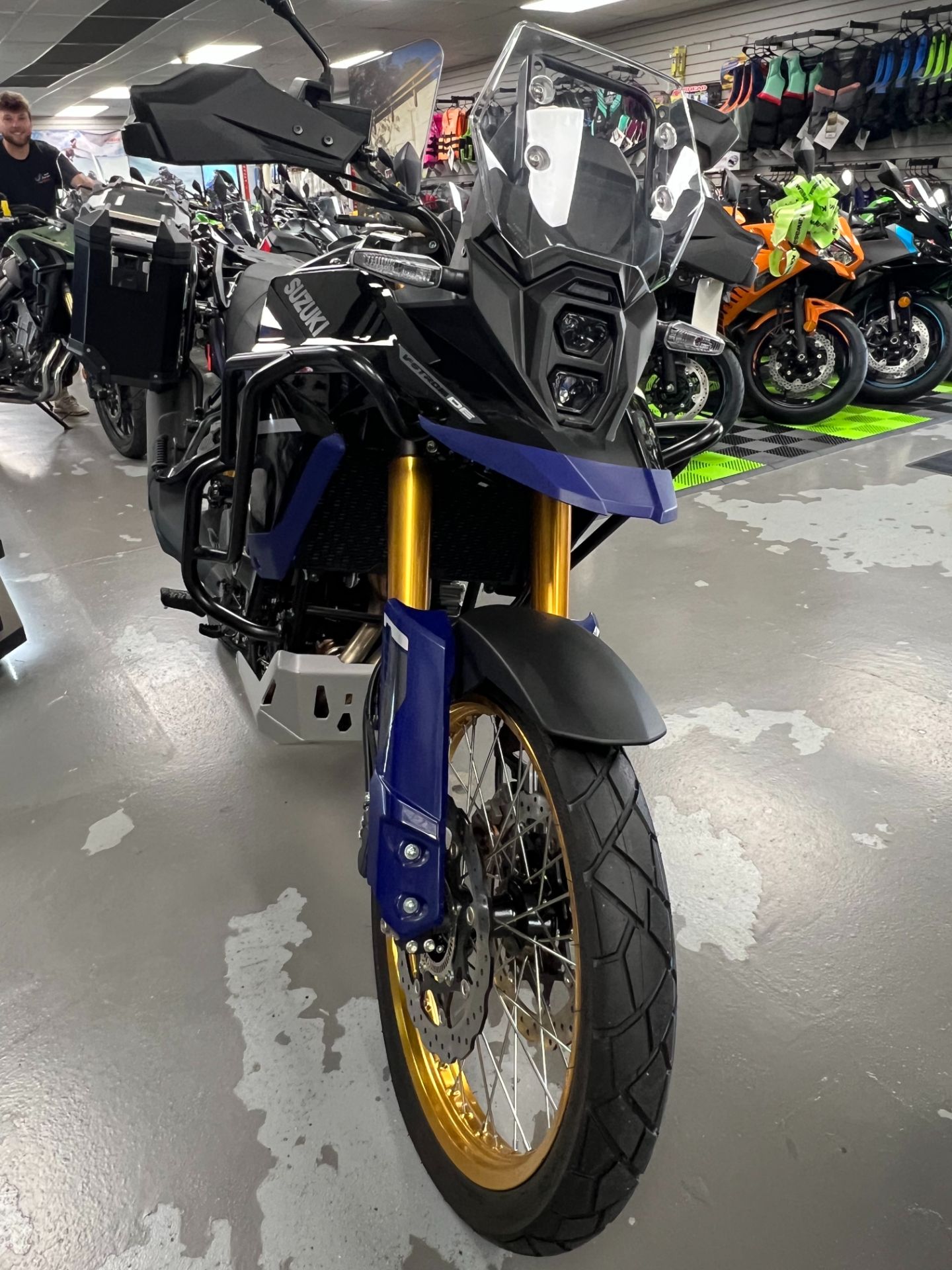 2023 Suzuki V-Strom 800DE Adventure in Huron, Ohio - Photo 3