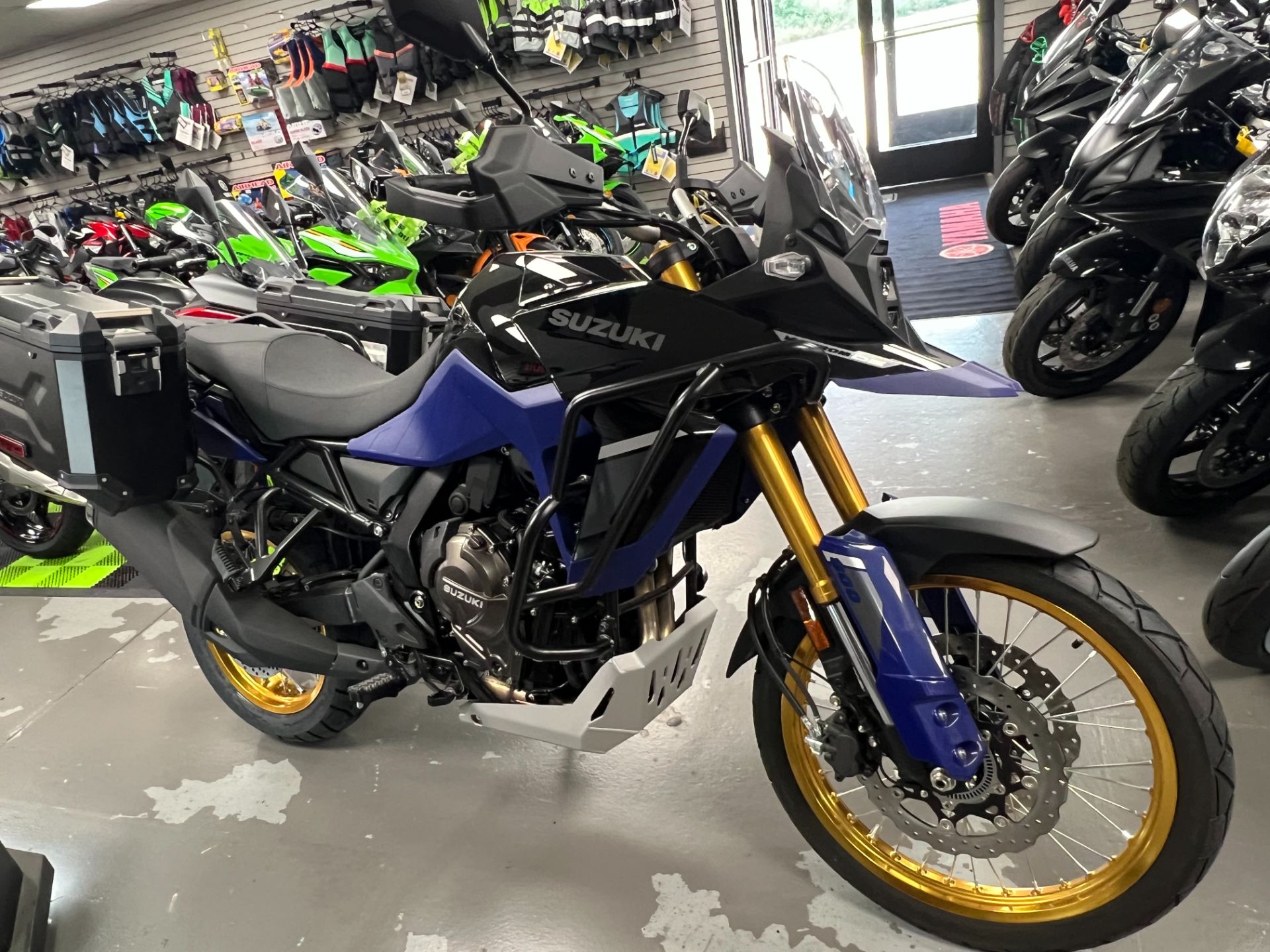 2023 Suzuki V-Strom 800DE Adventure in Huron, Ohio - Photo 4
