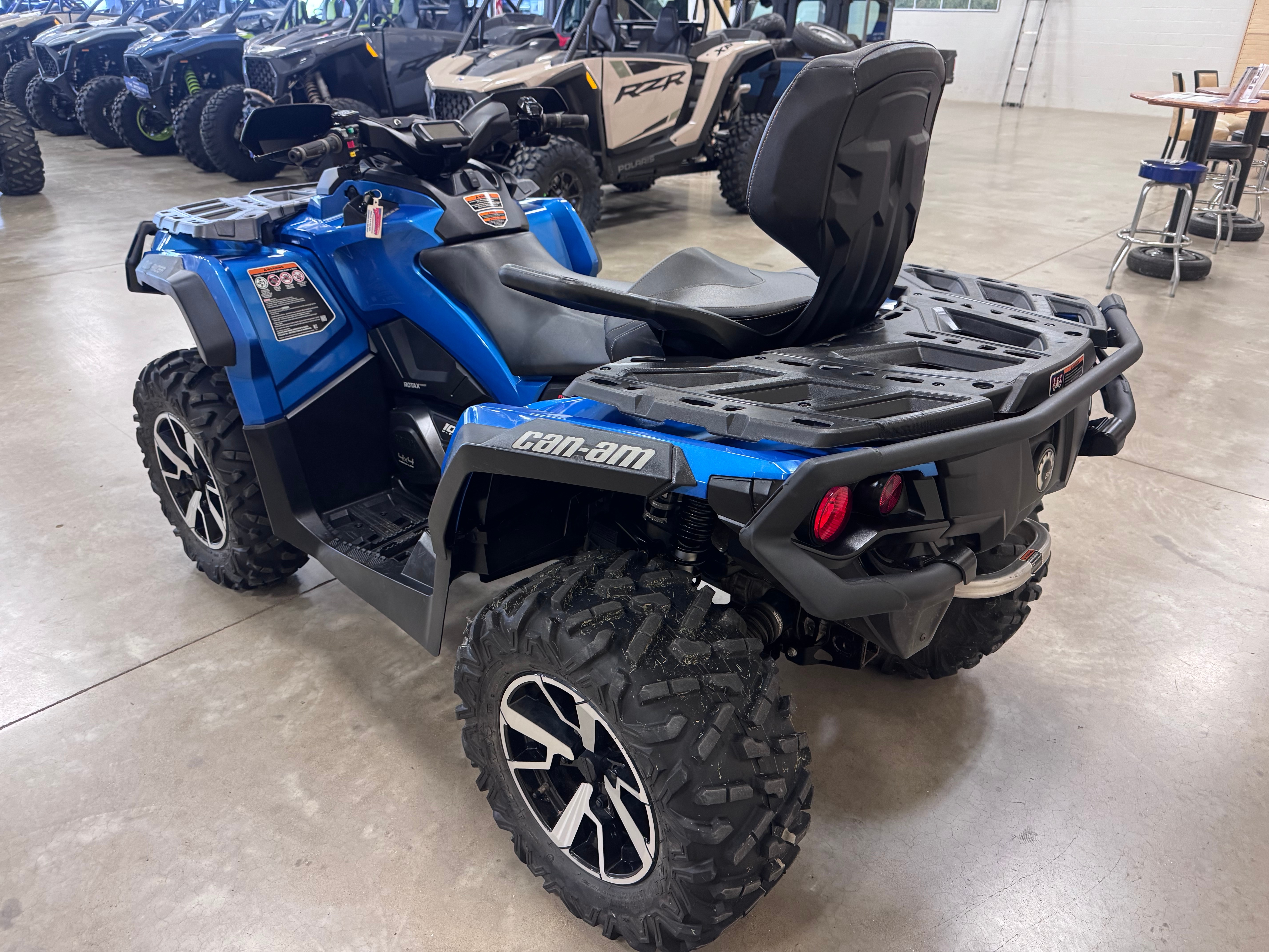 2021 Can-Am™ Outlander MAX Limited 1000R 4