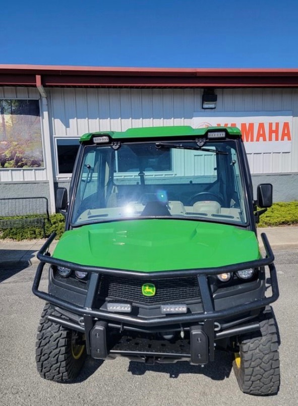 2019 John Deere XUV835R with Deluxe Cab in Huron, Ohio - Photo 4