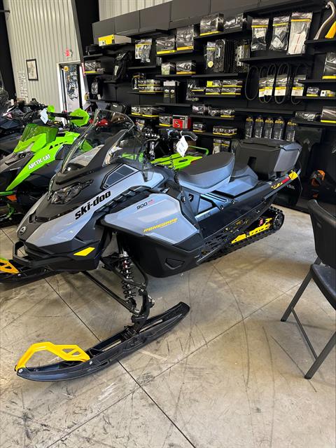 2025 Ski-Doo Renegade Adrenaline 900 ACE Turbo ES Ripsaw 1.25 in Huron, Ohio