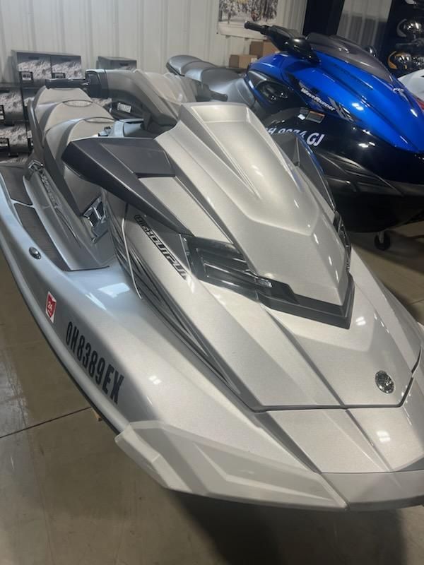 2012 Yamaha FX Cruiser® HO in Huron, Ohio - Photo 2