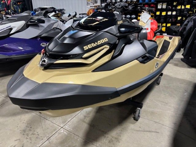 2025 Sea-Doo RXT-X 325 + Tech Package in Huron, Ohio - Photo 2