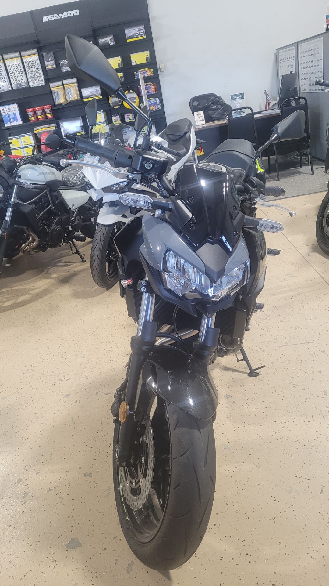 2024 Kawasaki Z650 in Huron, Ohio - Photo 3