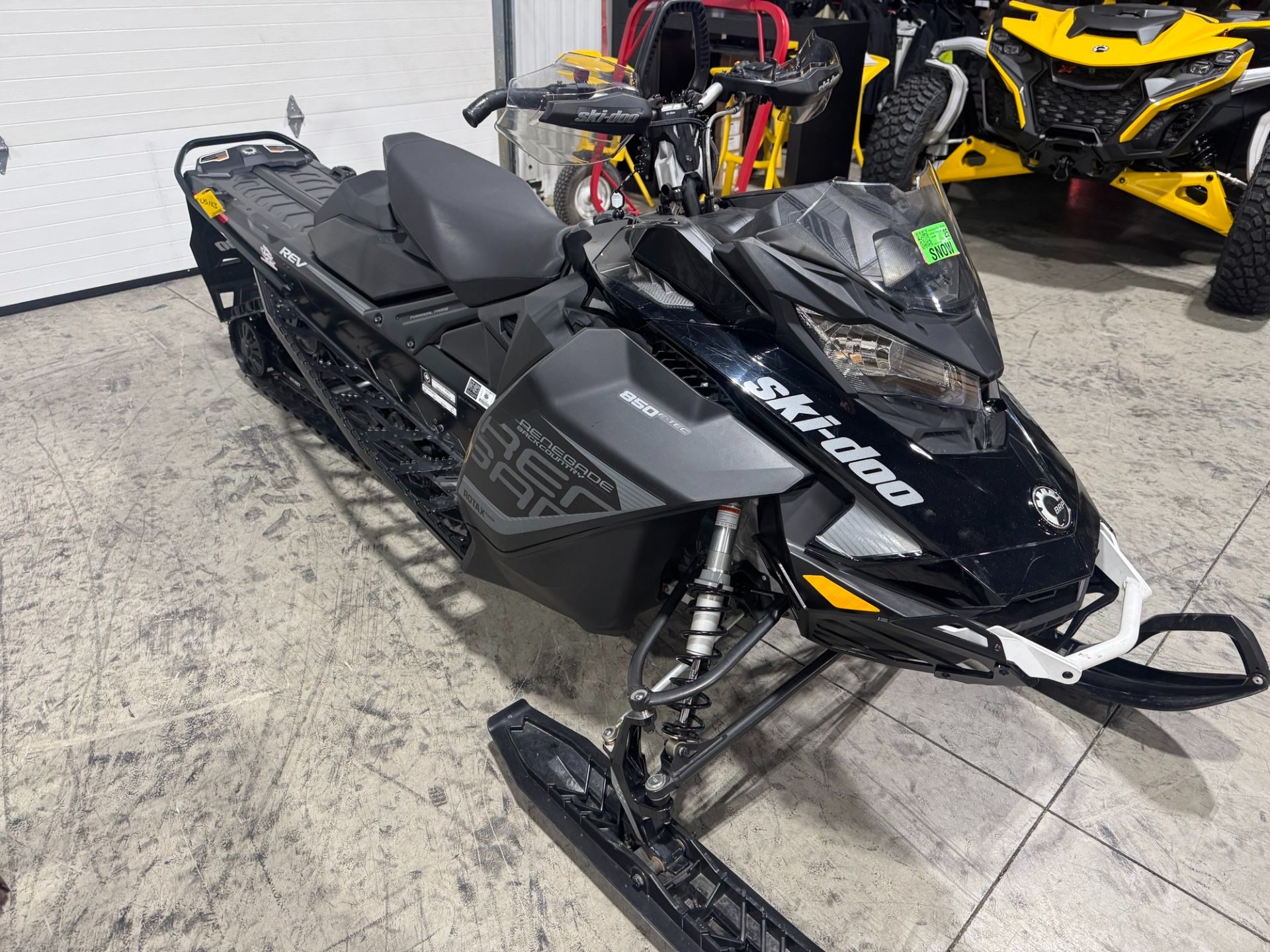 2018 Ski-Doo Renegade Backcountry 850 E-TEC in Huron, Ohio - Photo 1