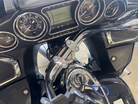 2010 Kawasaki Vulcan® 1700 Voyager® in Huron, Ohio - Photo 5