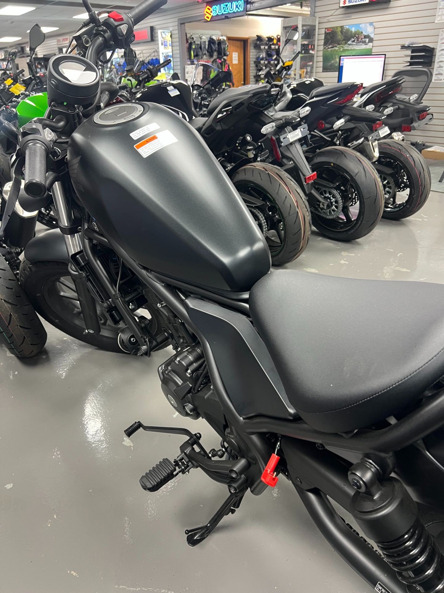 2025 Honda Rebel 300 in Huron, Ohio - Photo 4