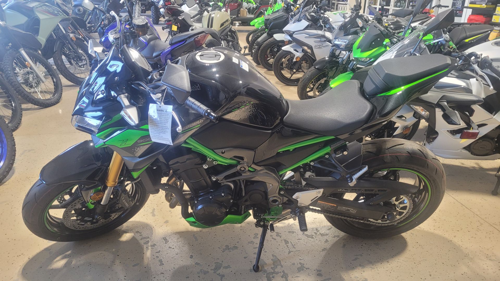 2024 Kawasaki Z900 SE ABS in Huron, Ohio - Photo 2