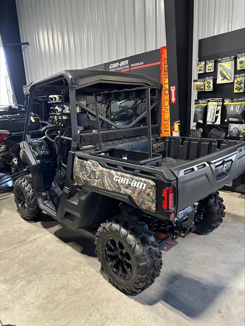 2025 Can-Am Defender XT HD10 in Huron, Ohio - Photo 2