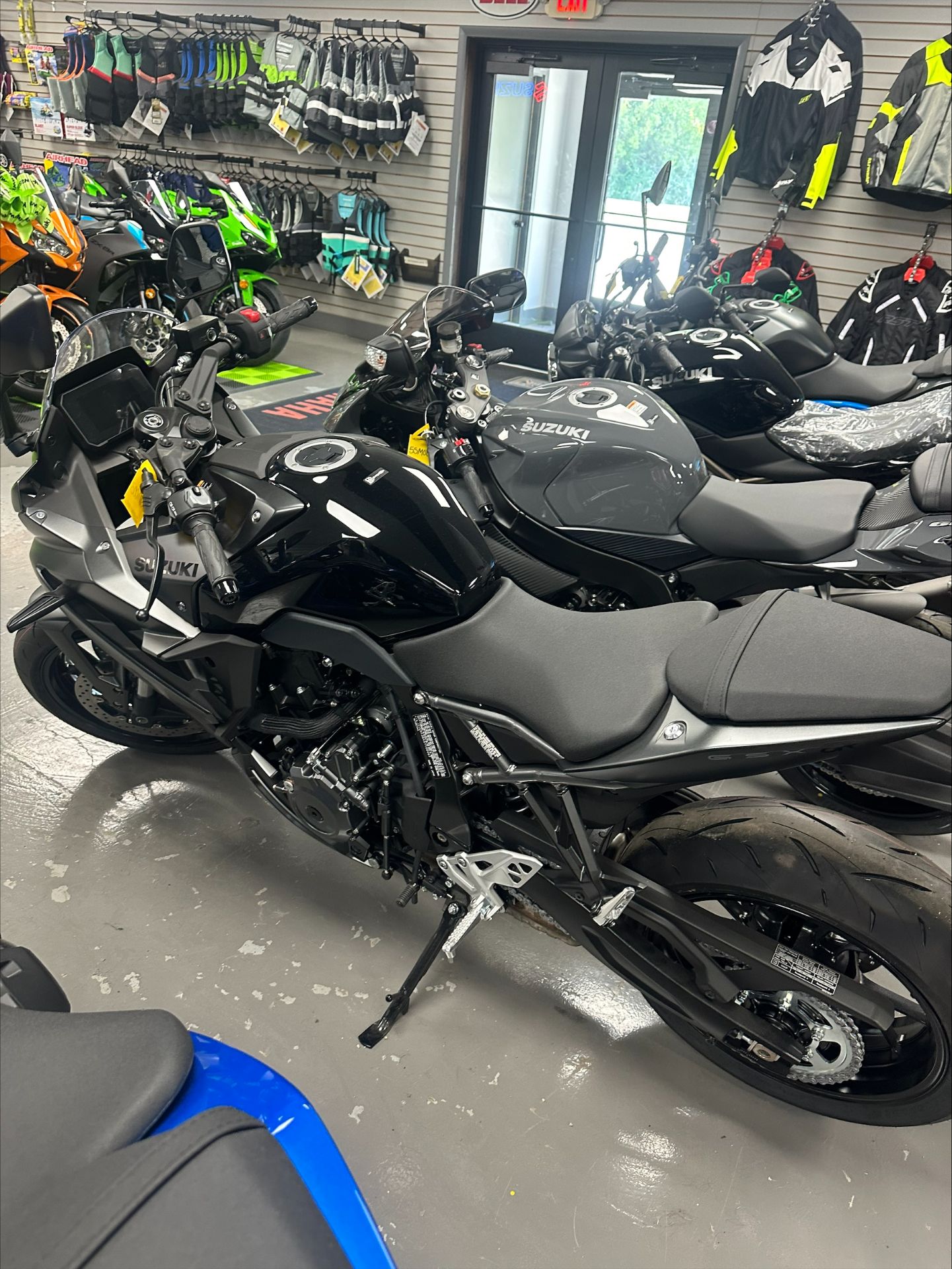 2025 Suzuki GSX-8R in Huron, Ohio - Photo 2