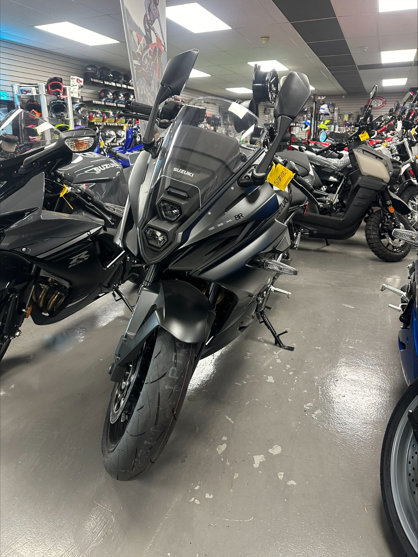 2025 Suzuki GSX-8R in Huron, Ohio - Photo 3