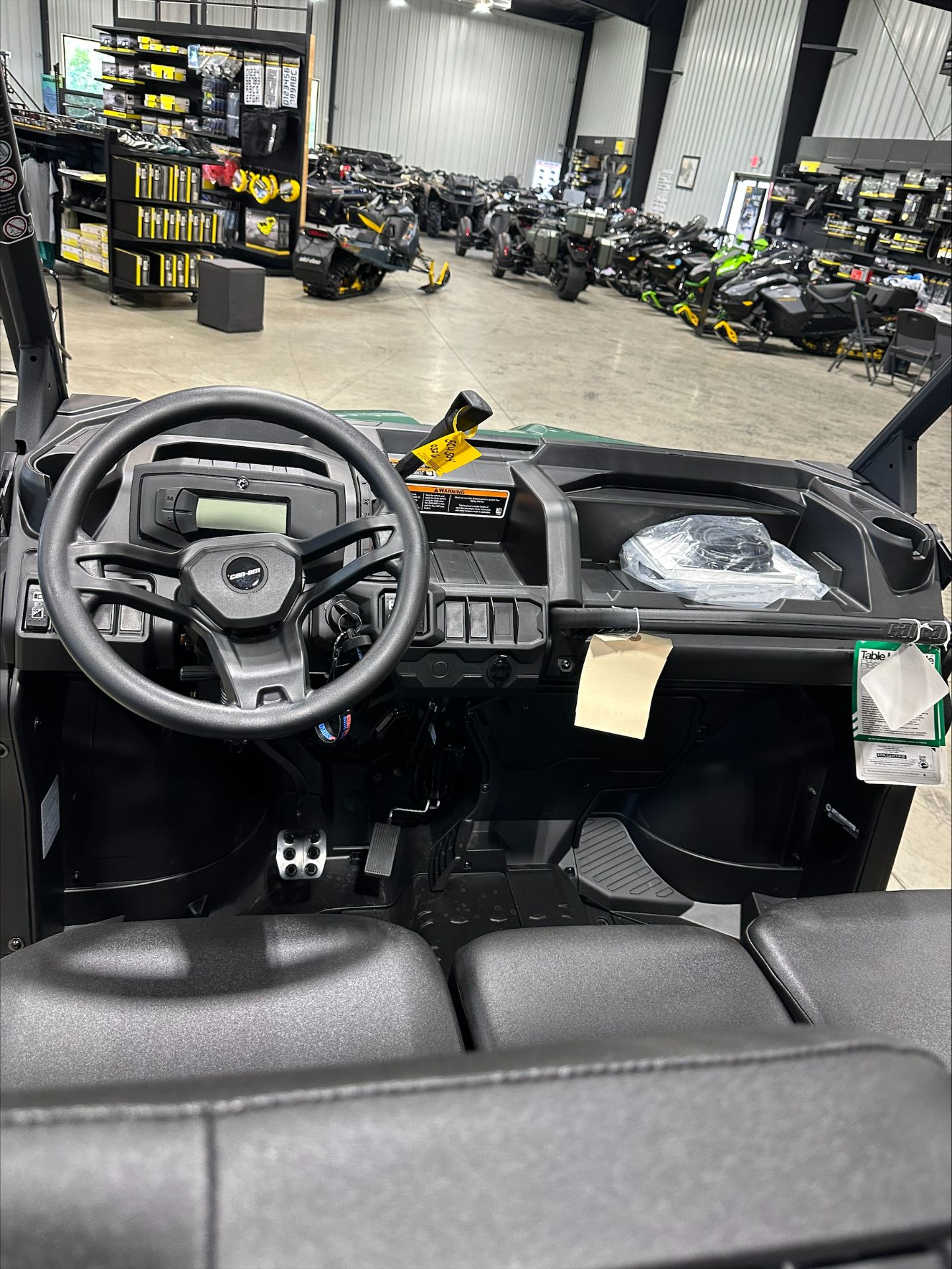 2025 Can-Am Defender MAX HD7 in Huron, Ohio - Photo 3